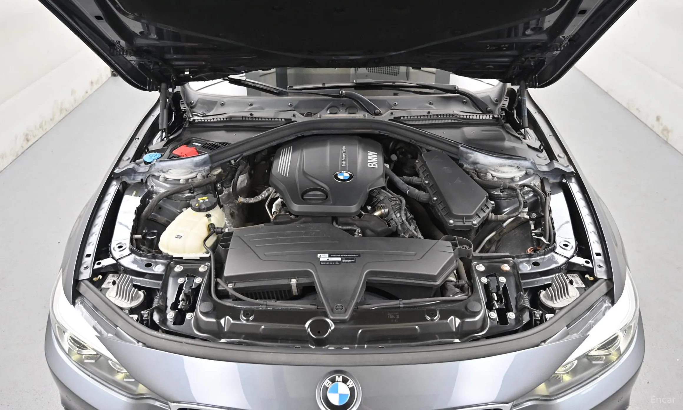 BMW Series 4 (F32) превью 6