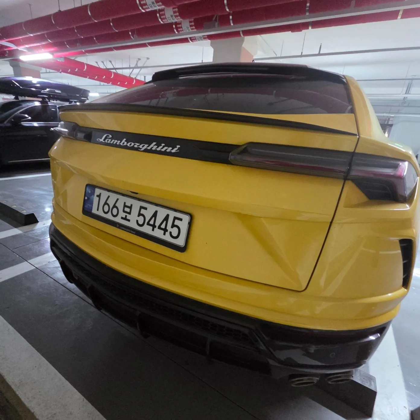 Lamborghini Urus превью 3