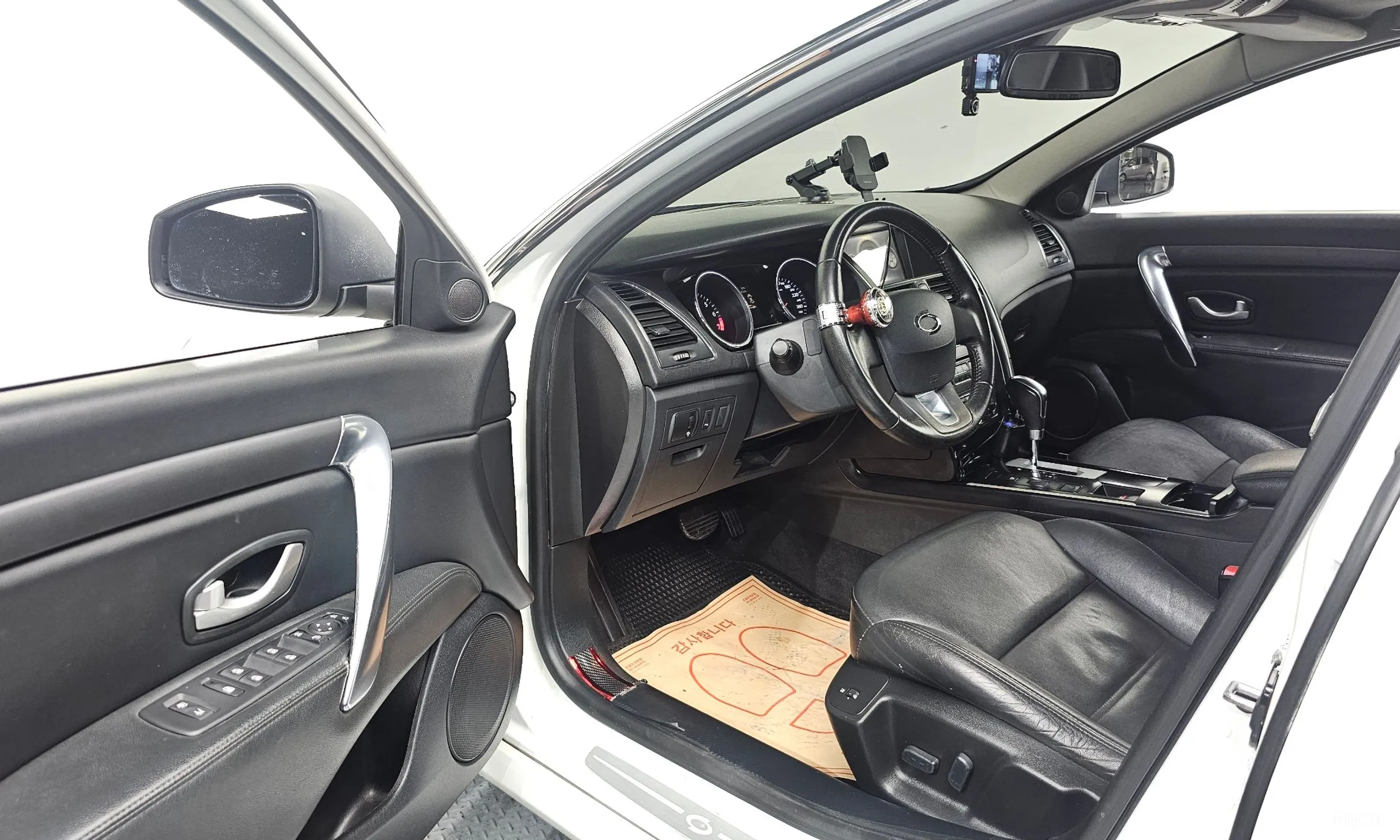 Renault Korea (Samsung) SM7 превью 10
