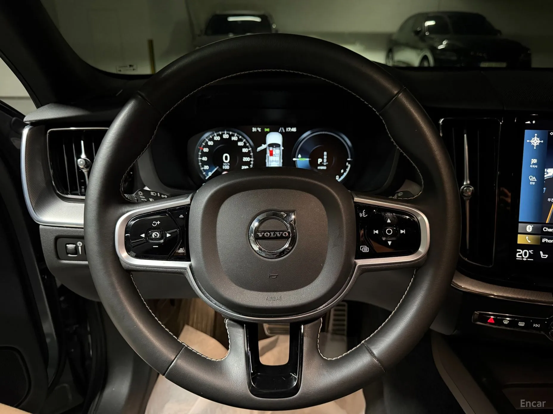Volvo XC60 Gen 2 превью 13