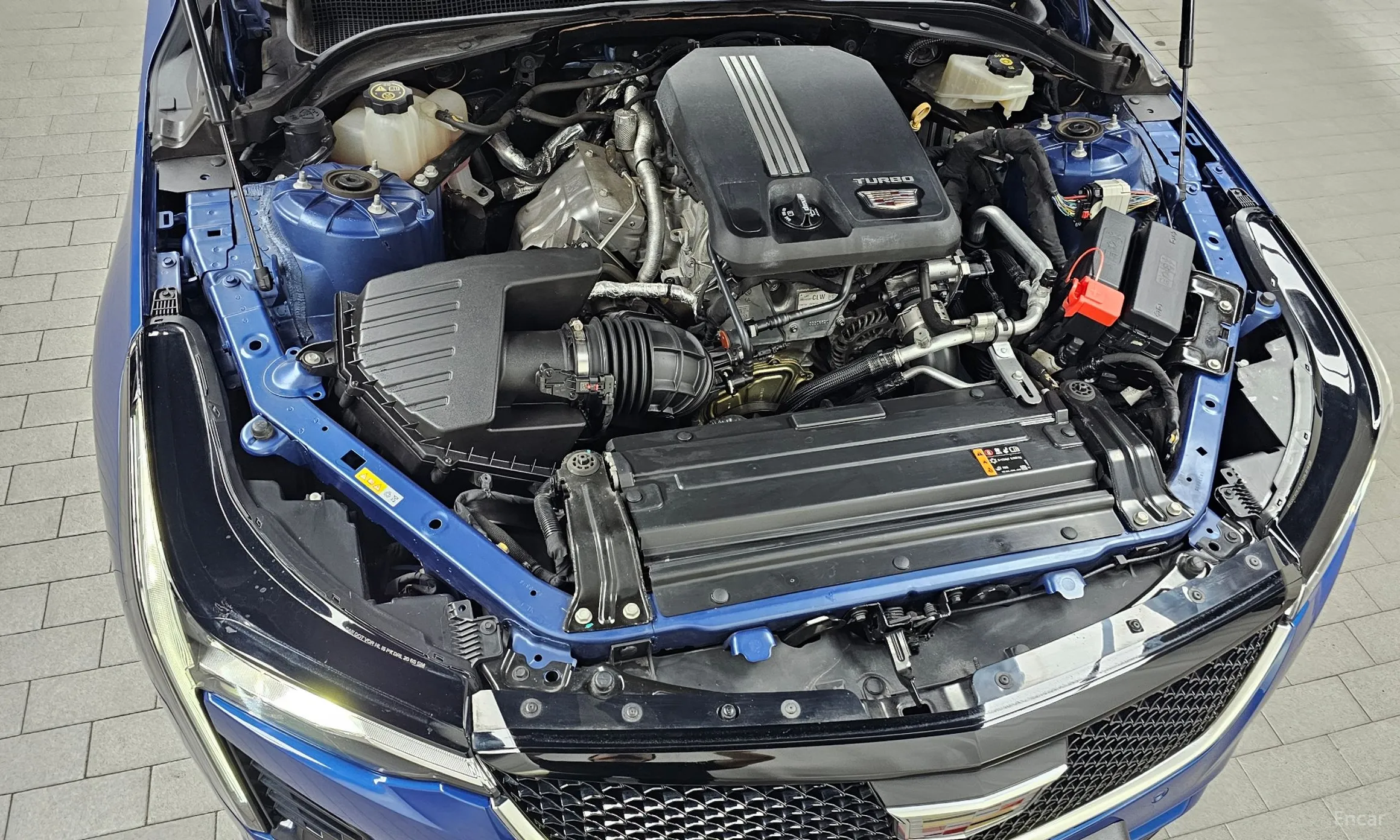 Cadillac CT4 превью 6
