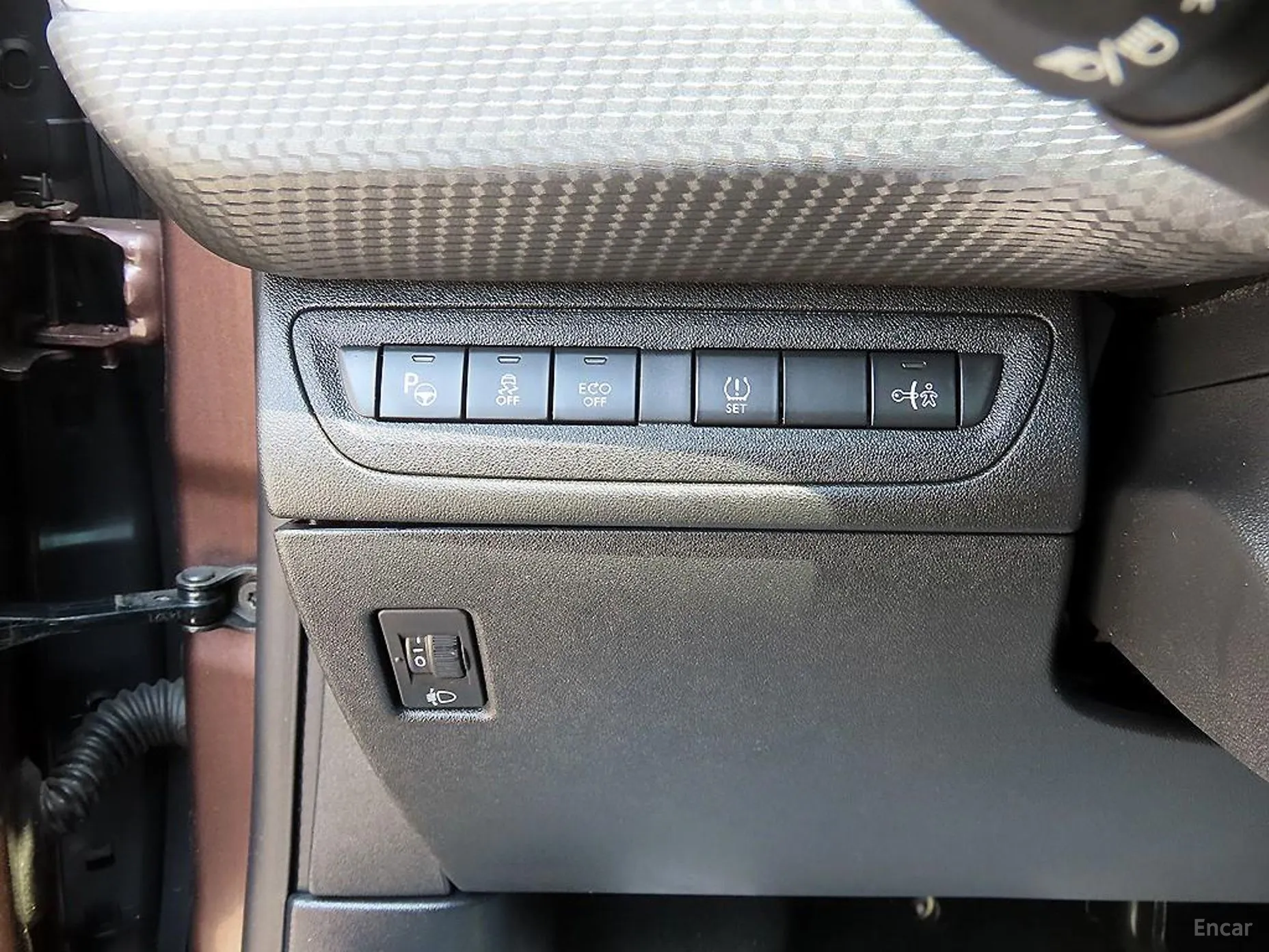 Peugeot 2008. превью 12