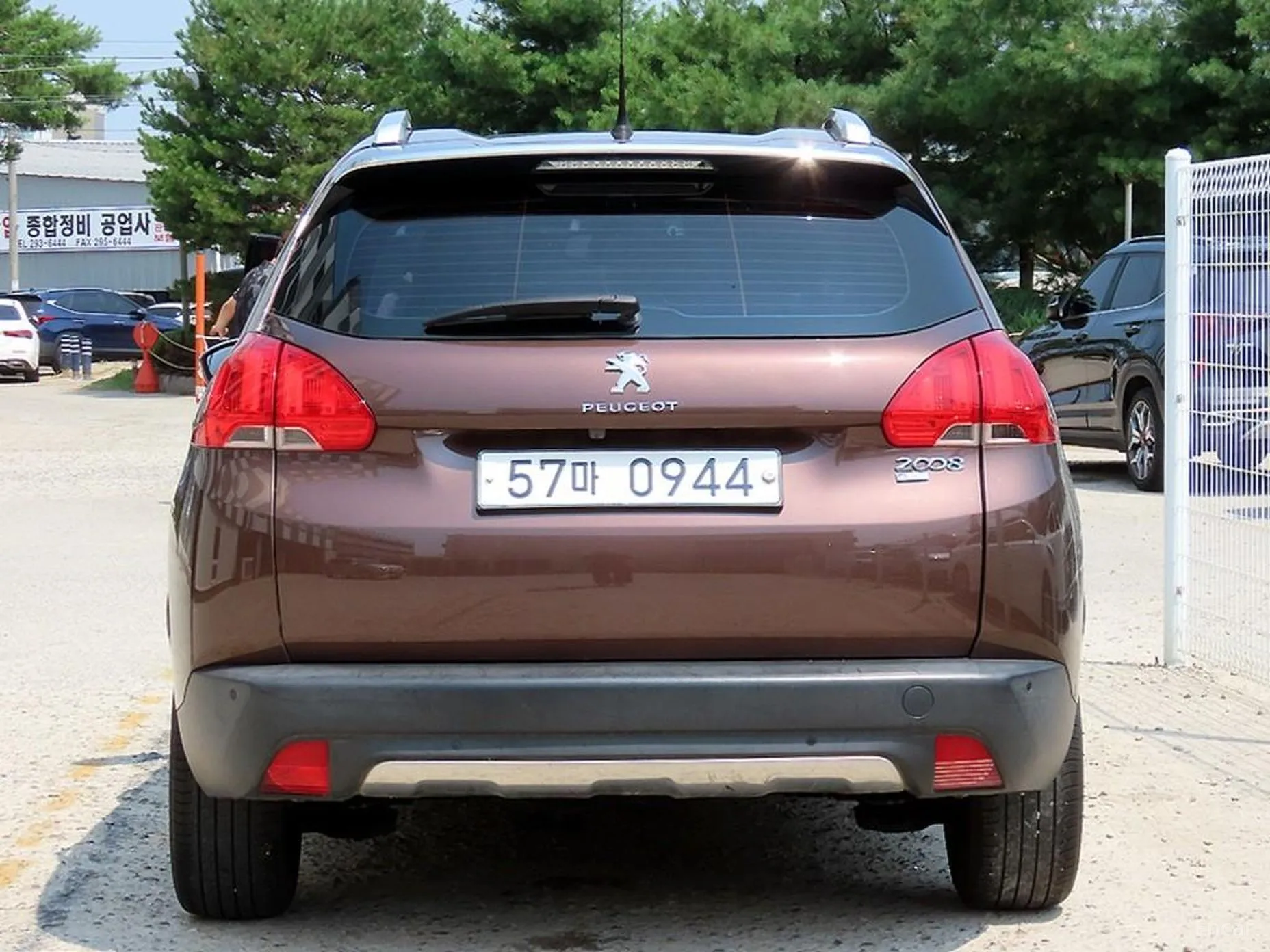 Peugeot 2008. превью 4