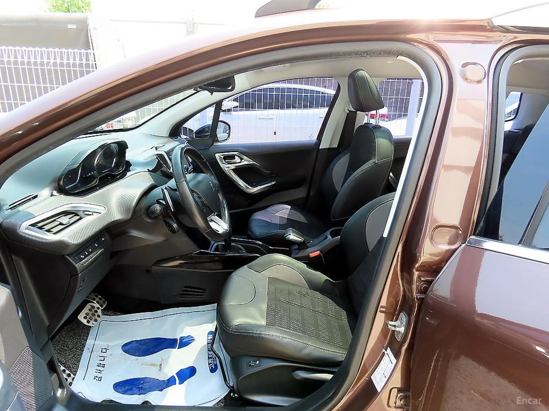 Peugeot 2008. превью 5