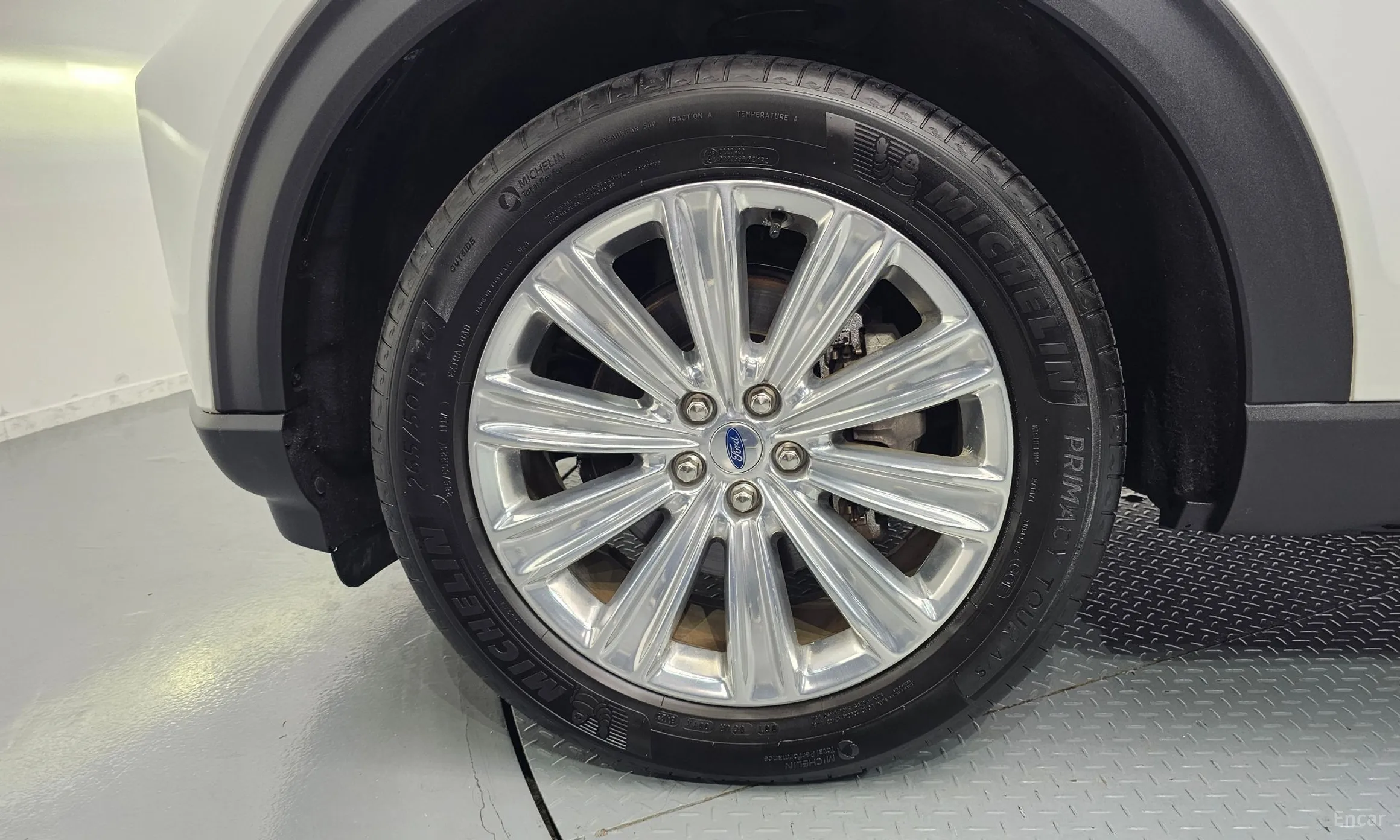 Ford Explorer 6th Generation превью 5