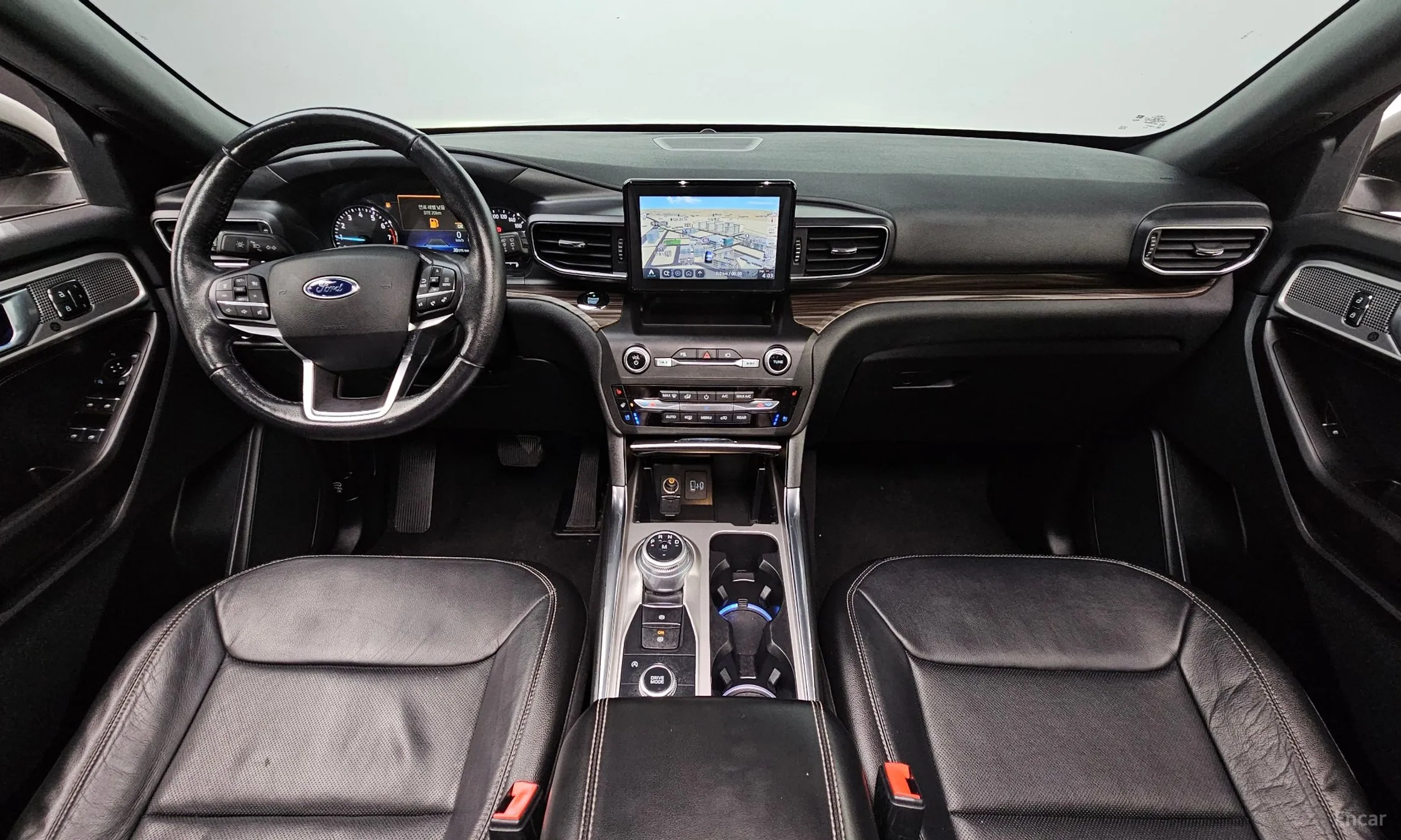 Ford Explorer 6th Generation превью 7