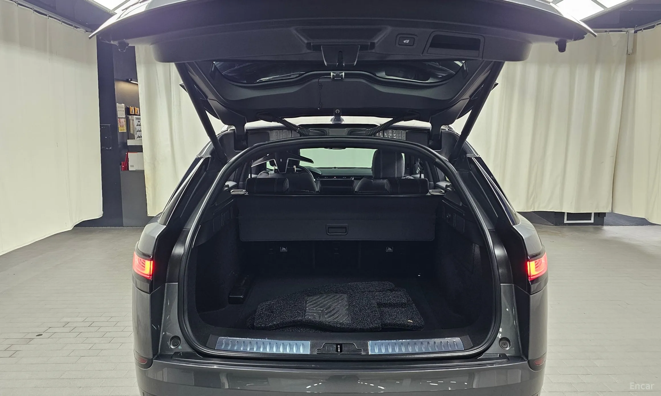 Land Rover Range Rover Bella превью 20