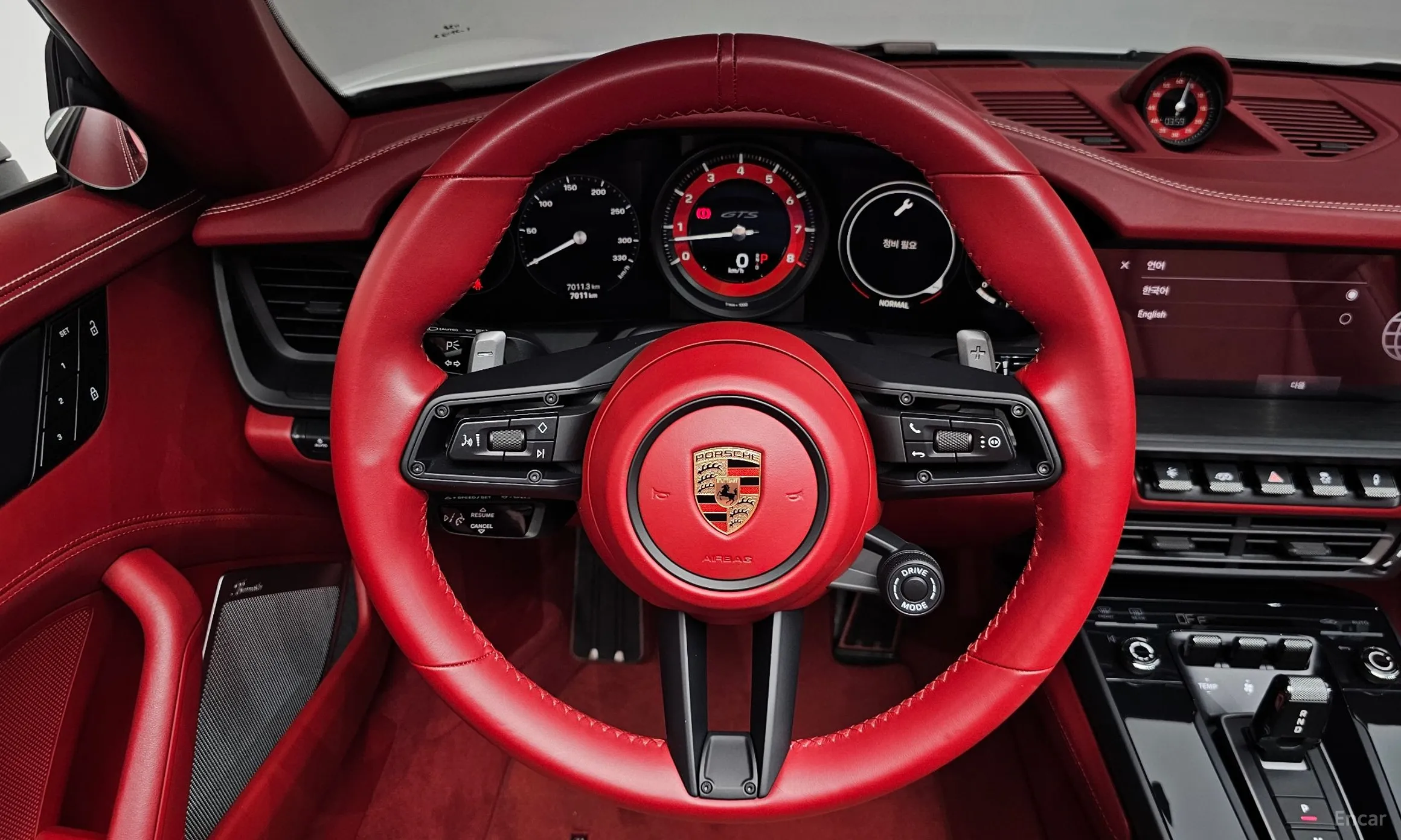 Porsche 911 (992) превью 13