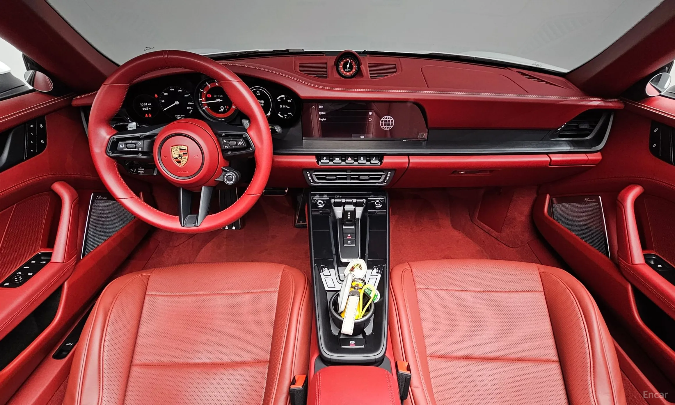Porsche 911 (992) превью 7