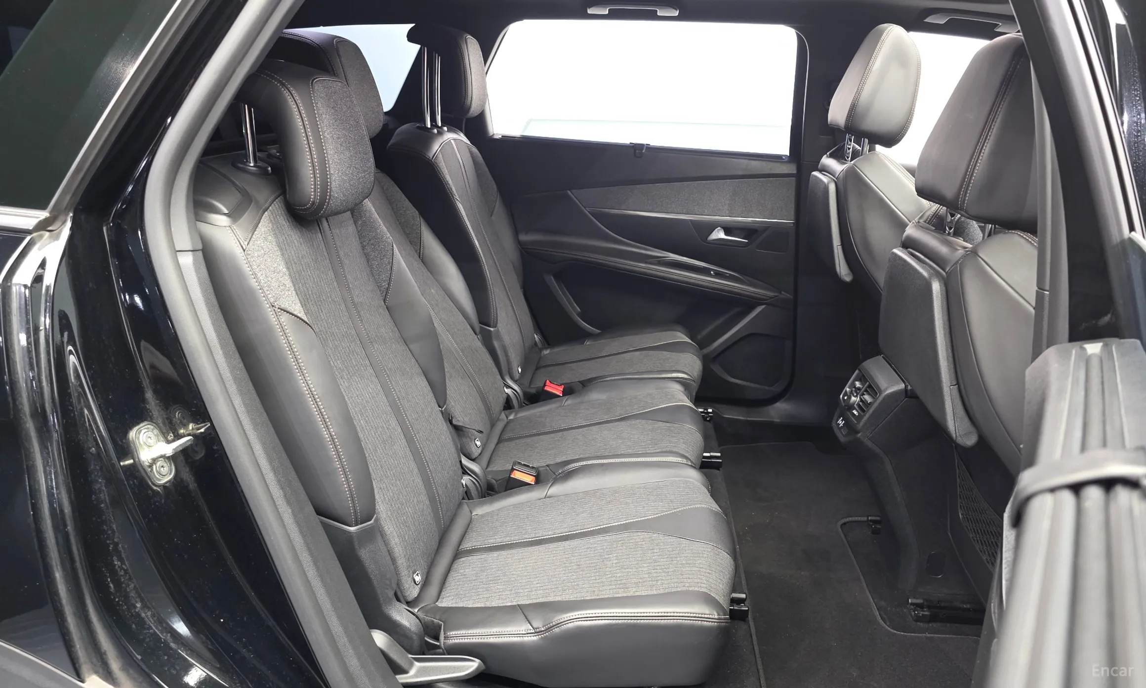 Peugeot 5008 2nd generation превью 11