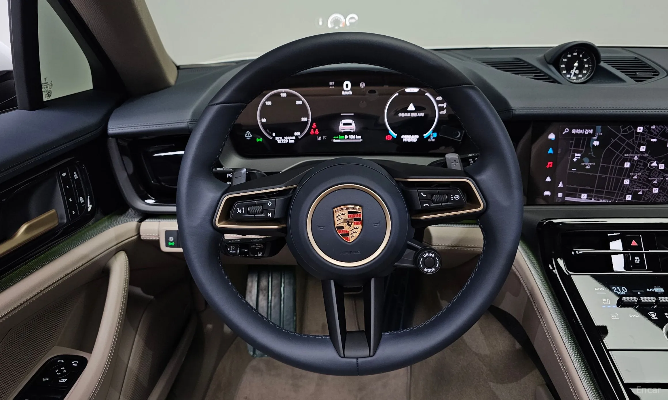 Porsche Panamera (976) превью 13