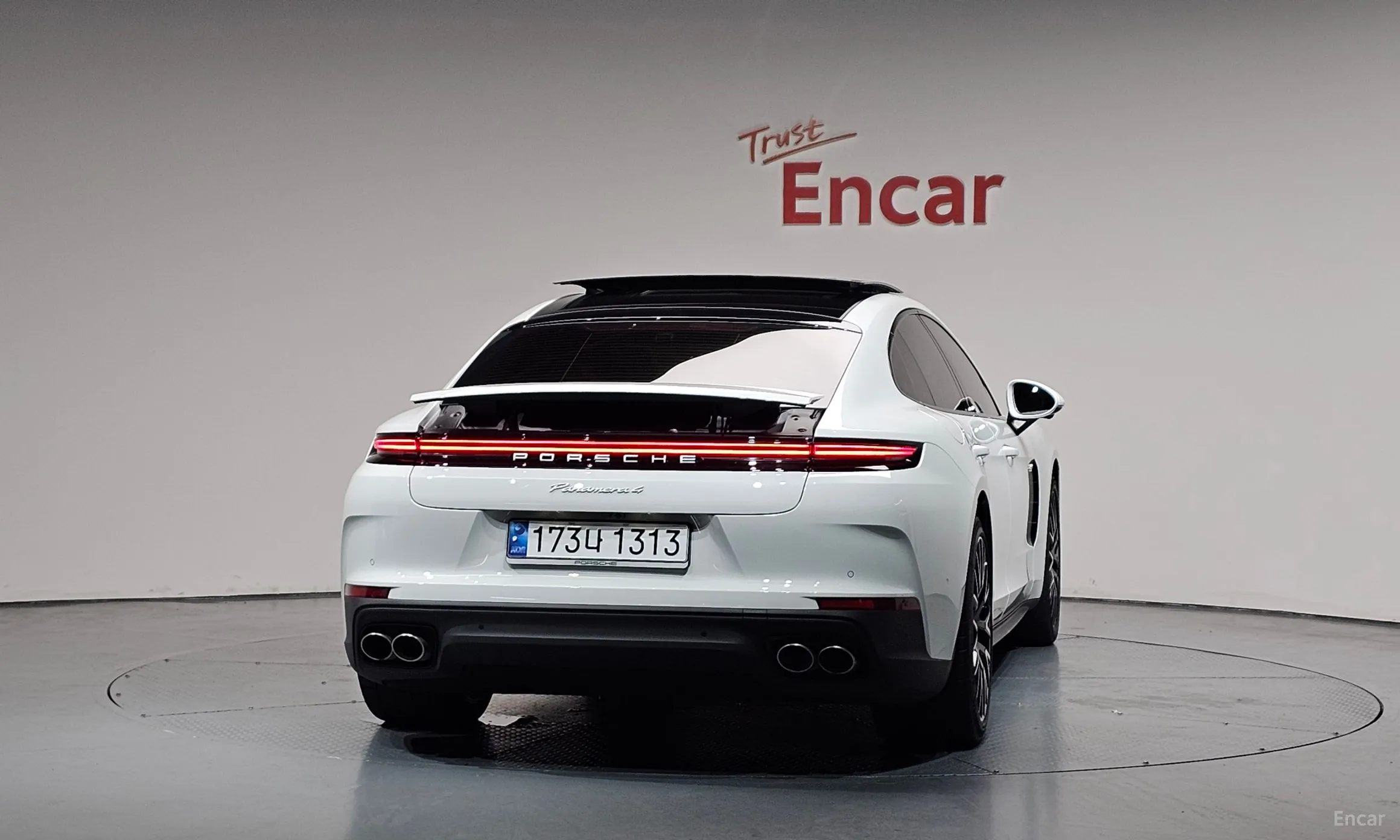 Porsche Panamera (976) превью 4
