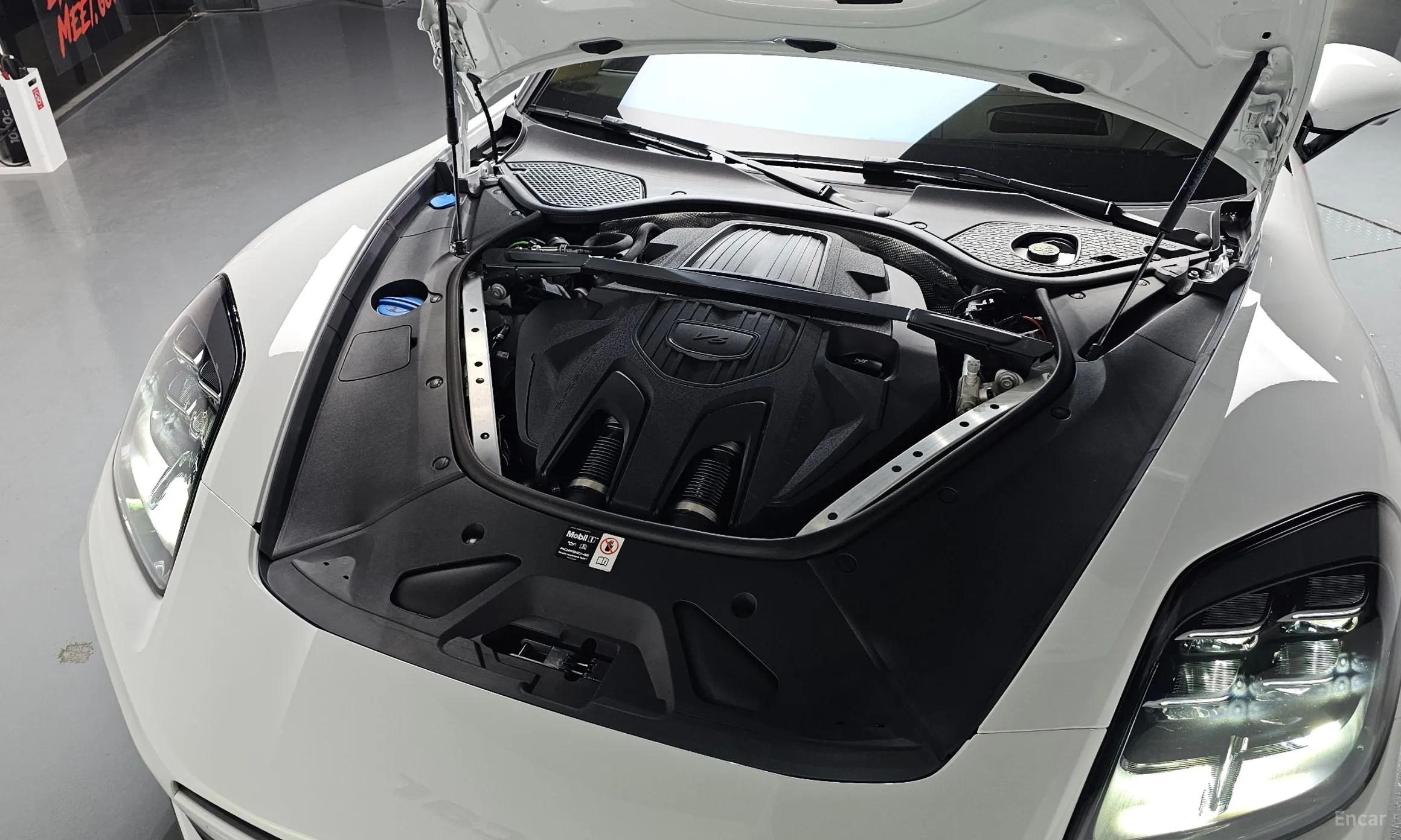 Porsche Panamera (976) превью 6