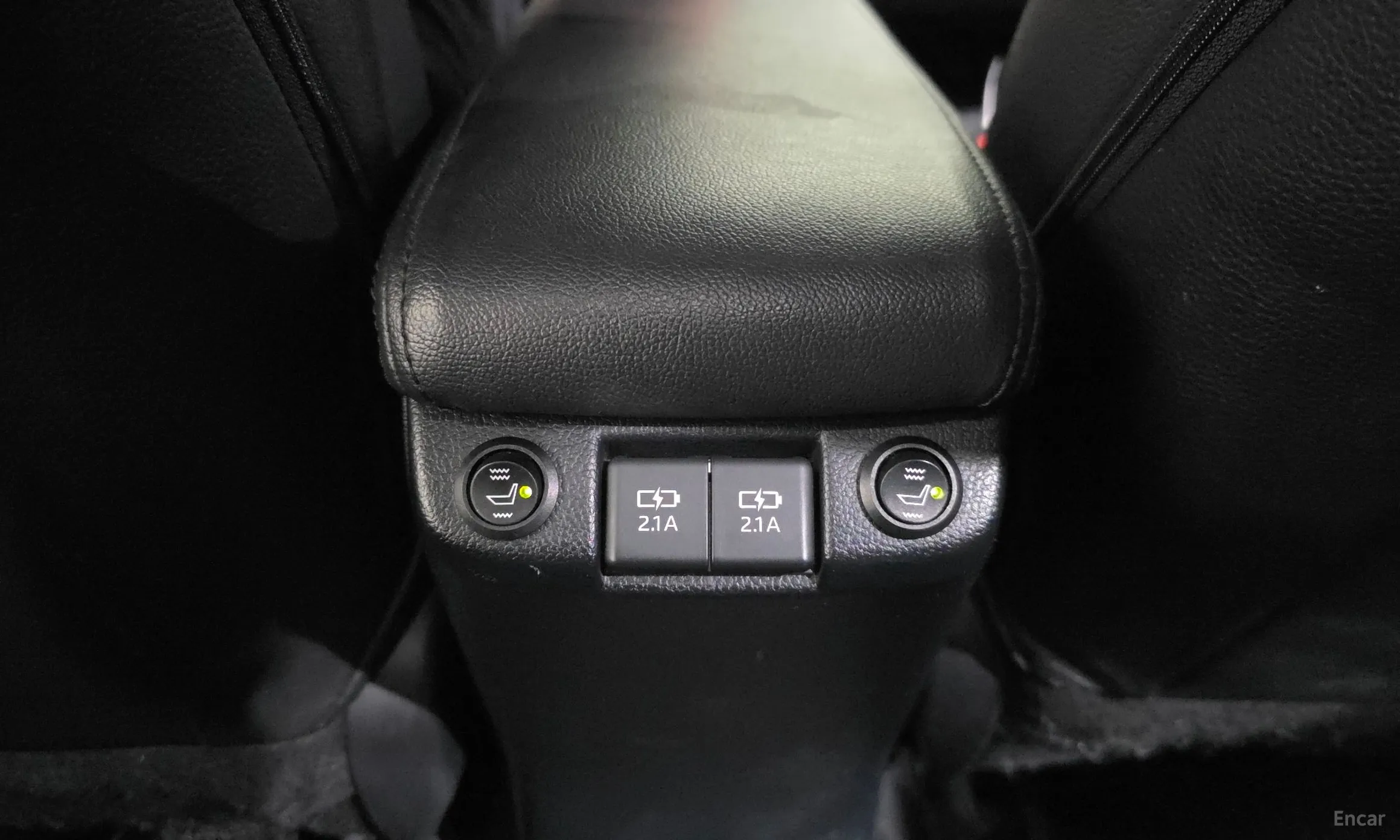 Toyota Prius 4th Generation превью 19
