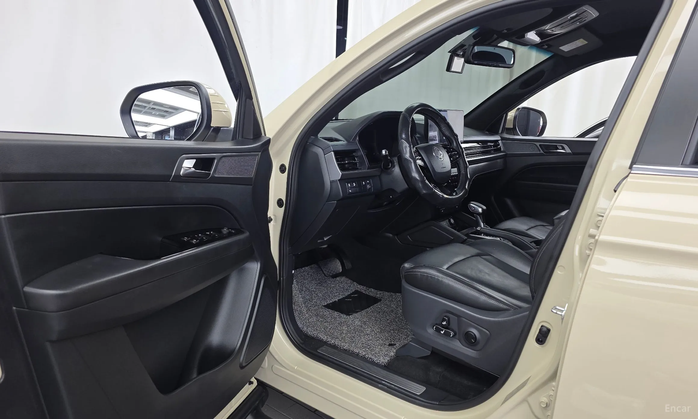 KG Mobility (SsangYong) Rexton Sports превью 10