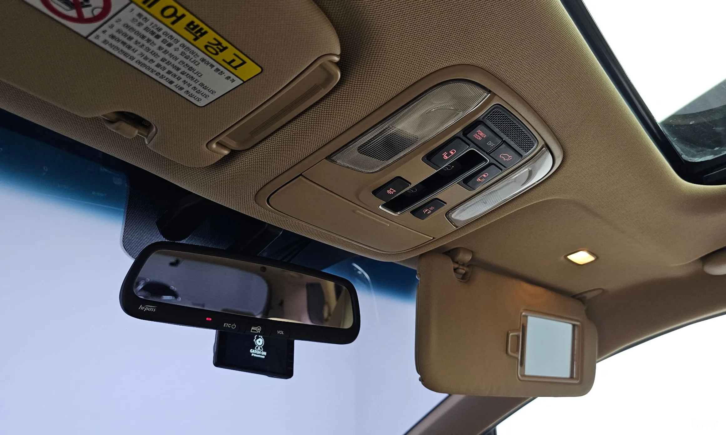 Kia Carnival превью 16