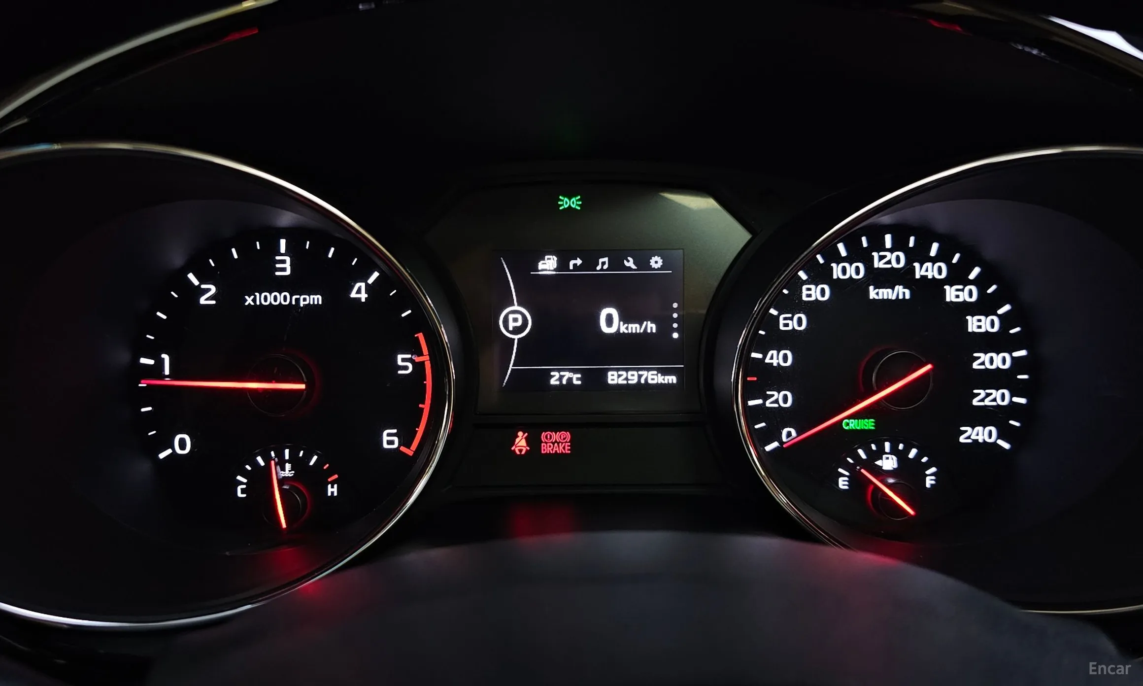 Kia Carnival превью 8