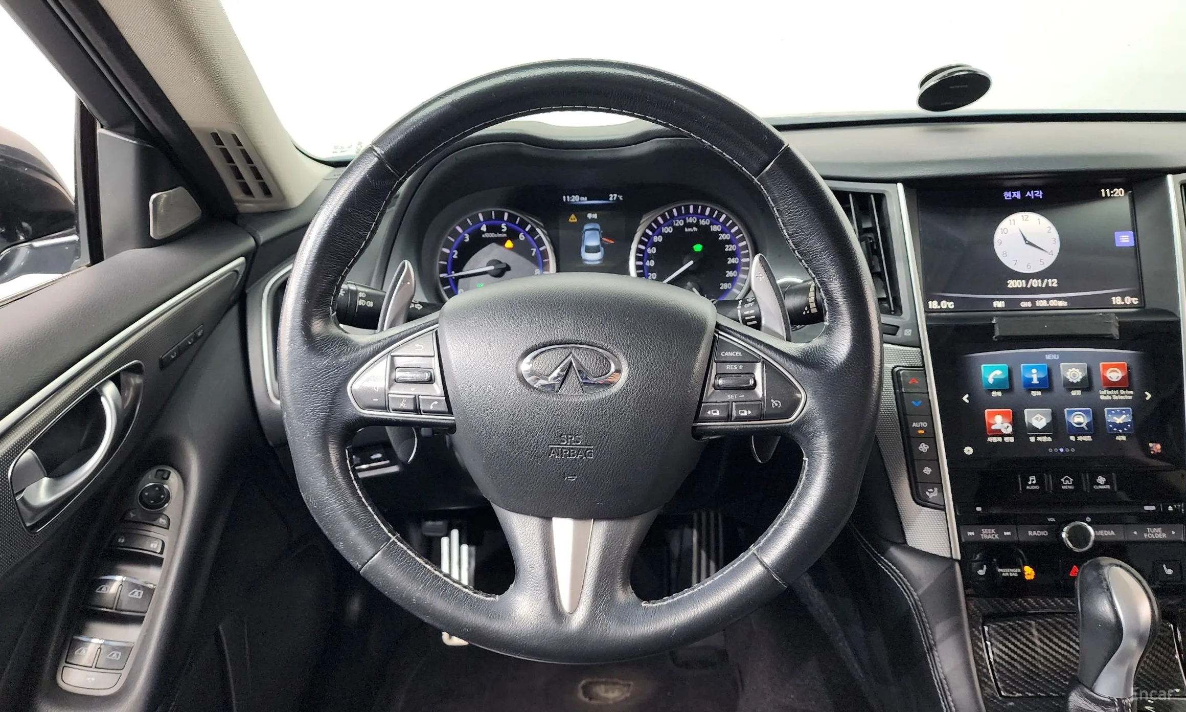 Infiniti Q50 превью 13