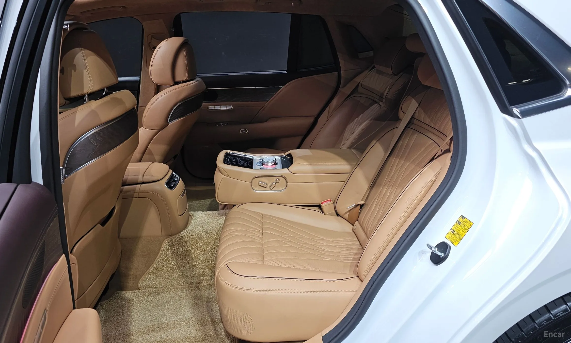 Genesis G90 (RS4) превью 12