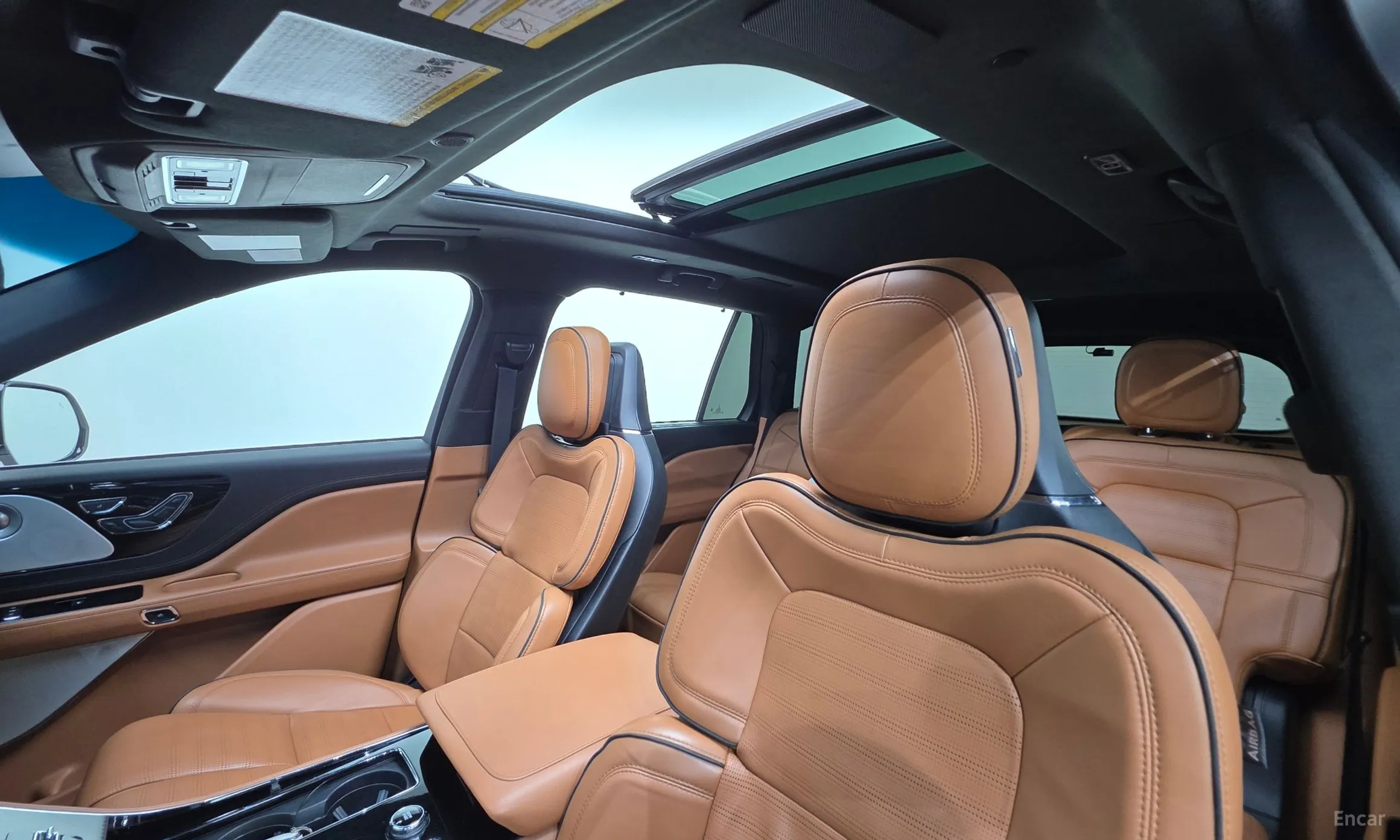 Lincoln Aviator 2nd Generation превью 12
