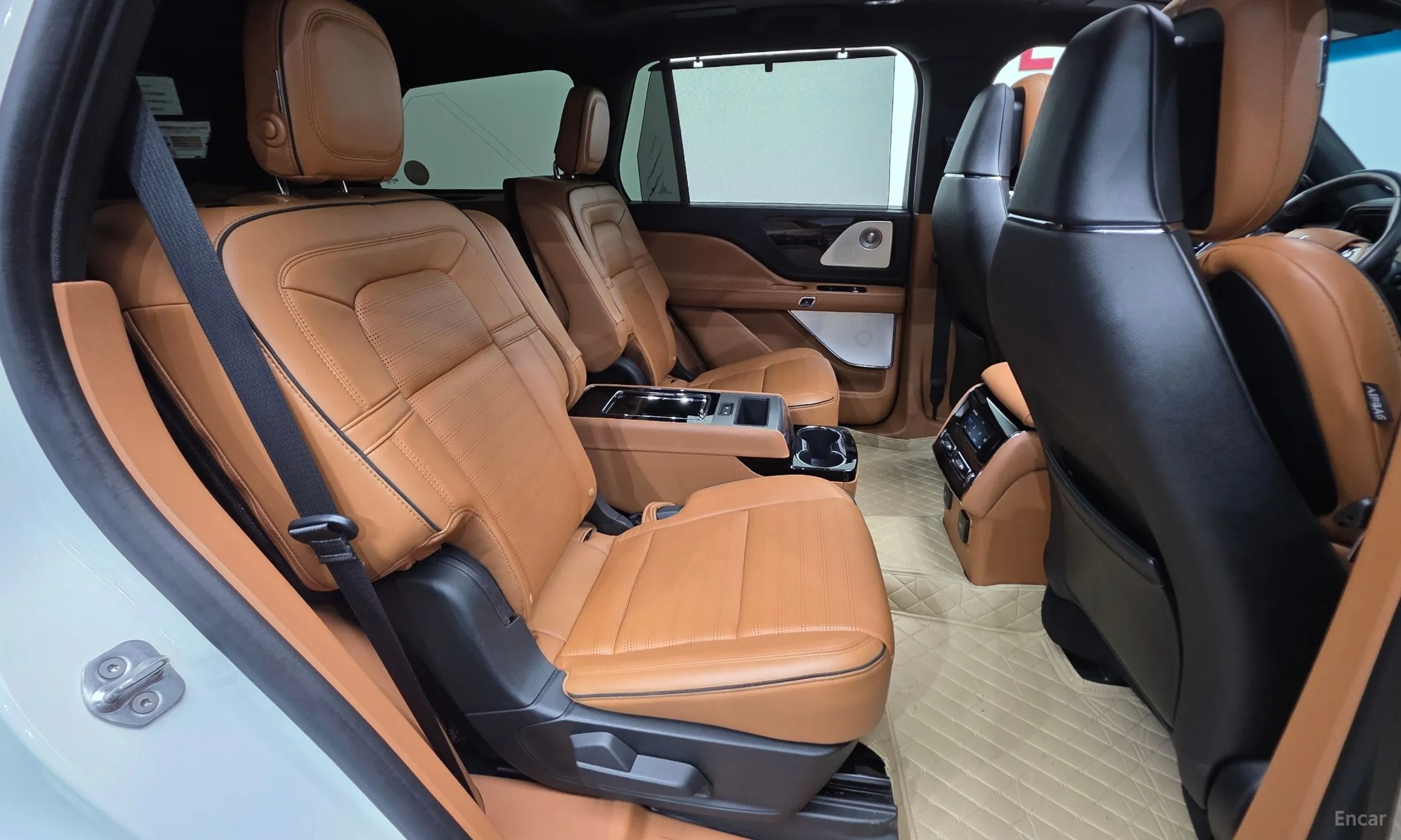 Lincoln Aviator 2nd Generation превью 18