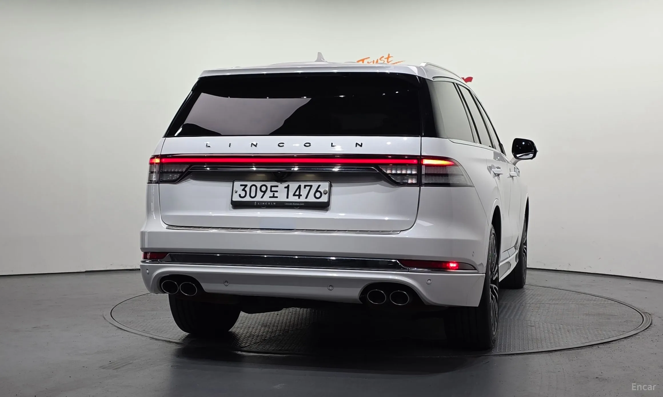 Lincoln Aviator 2nd Generation превью 4