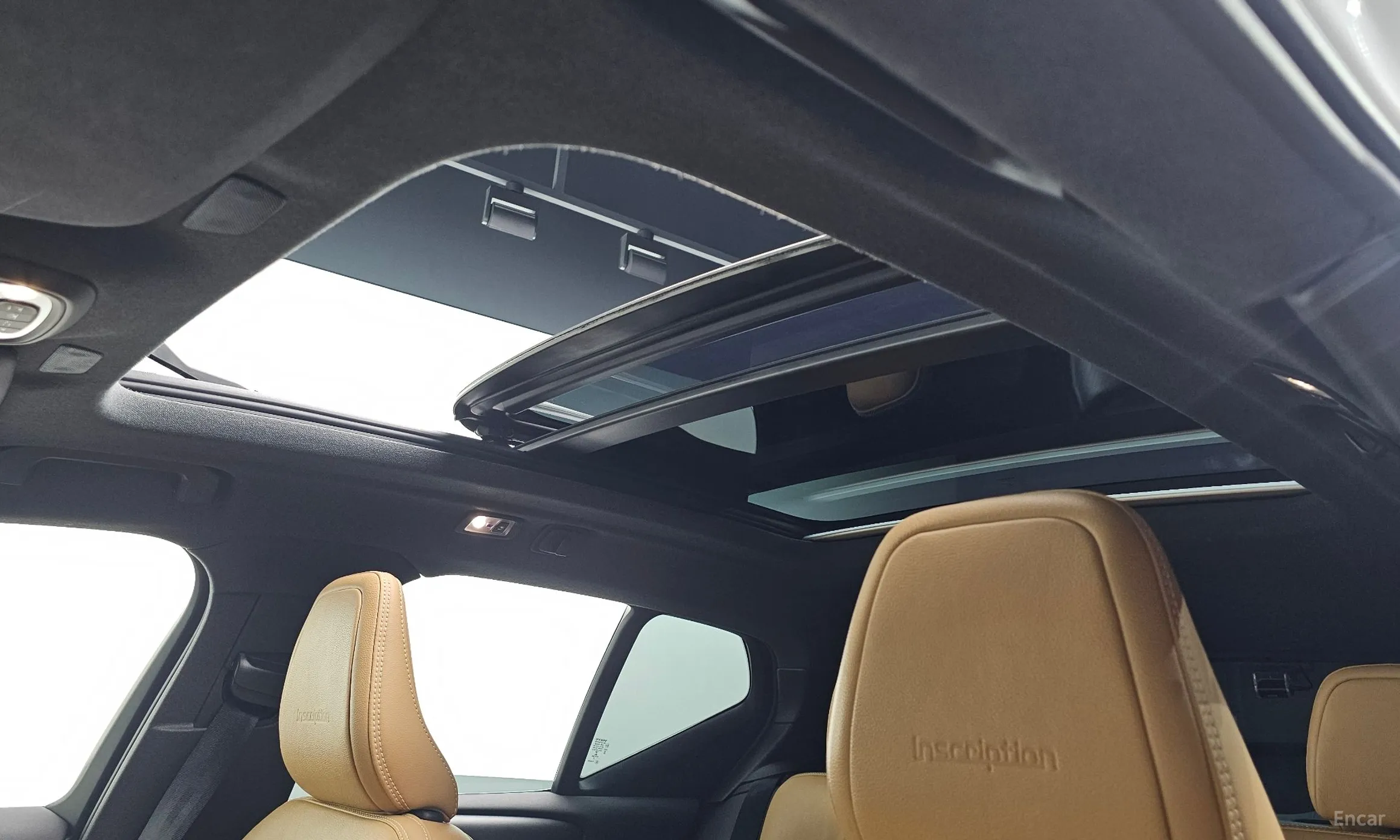 Volvo XC40 превью 20