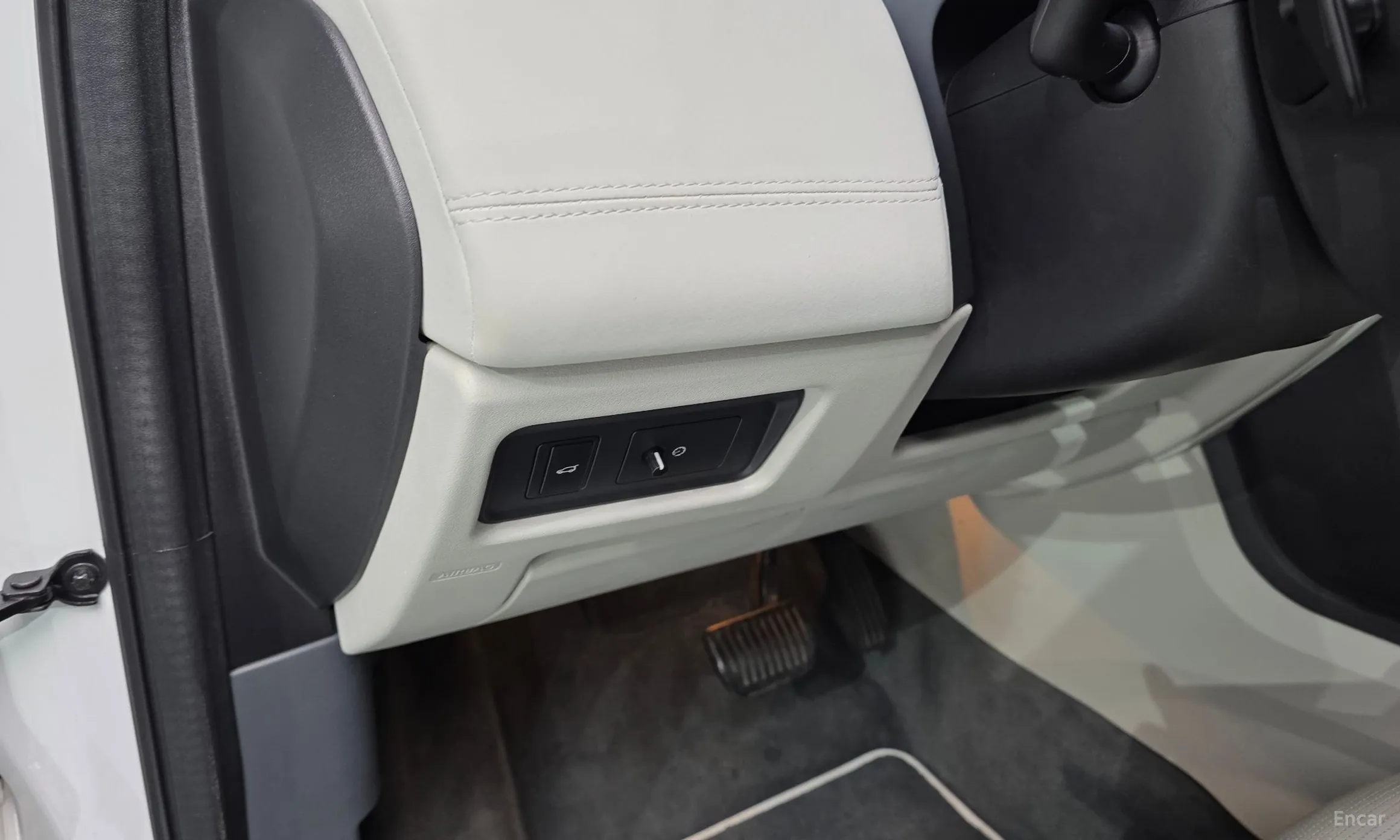 Land Rover Discovery Sports превью 20