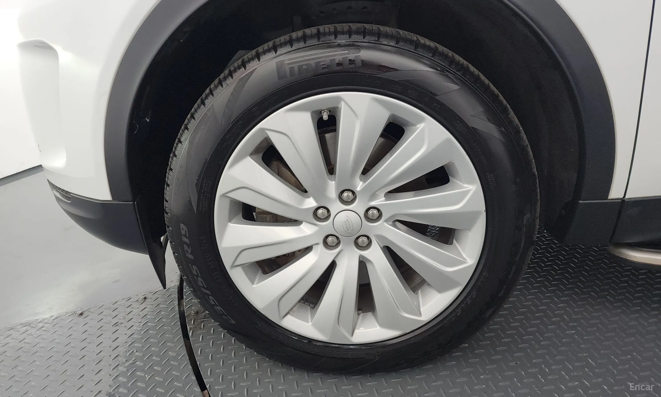 Land Rover Discovery Sports превью 5