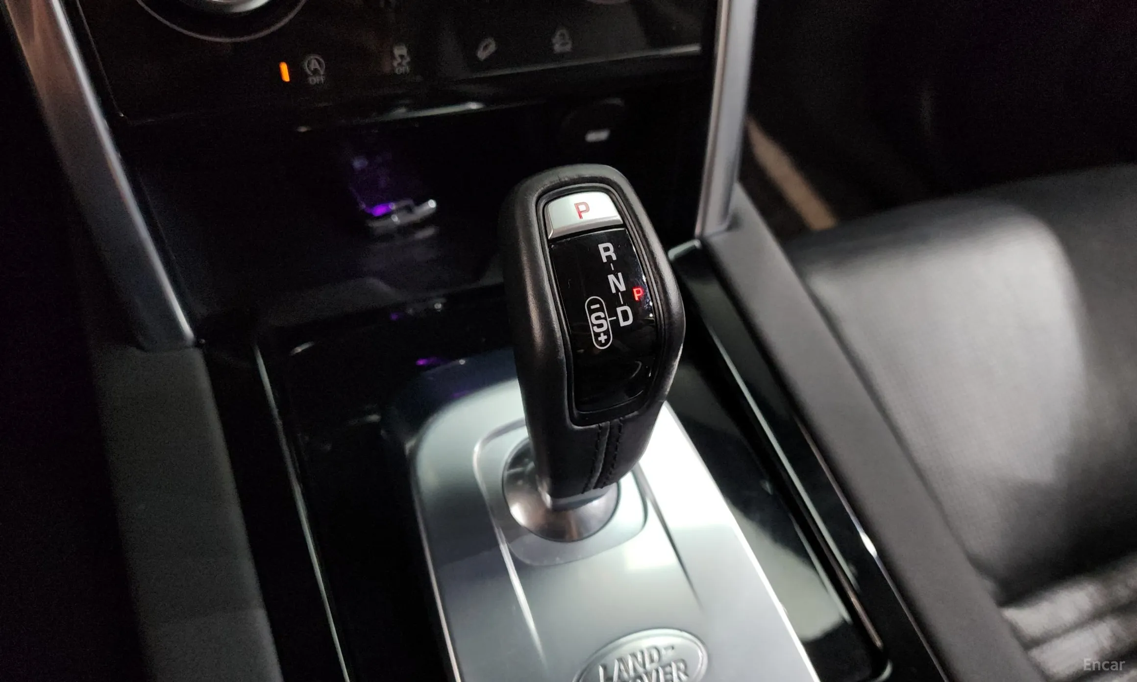 Land Rover Discovery Sports превью 9