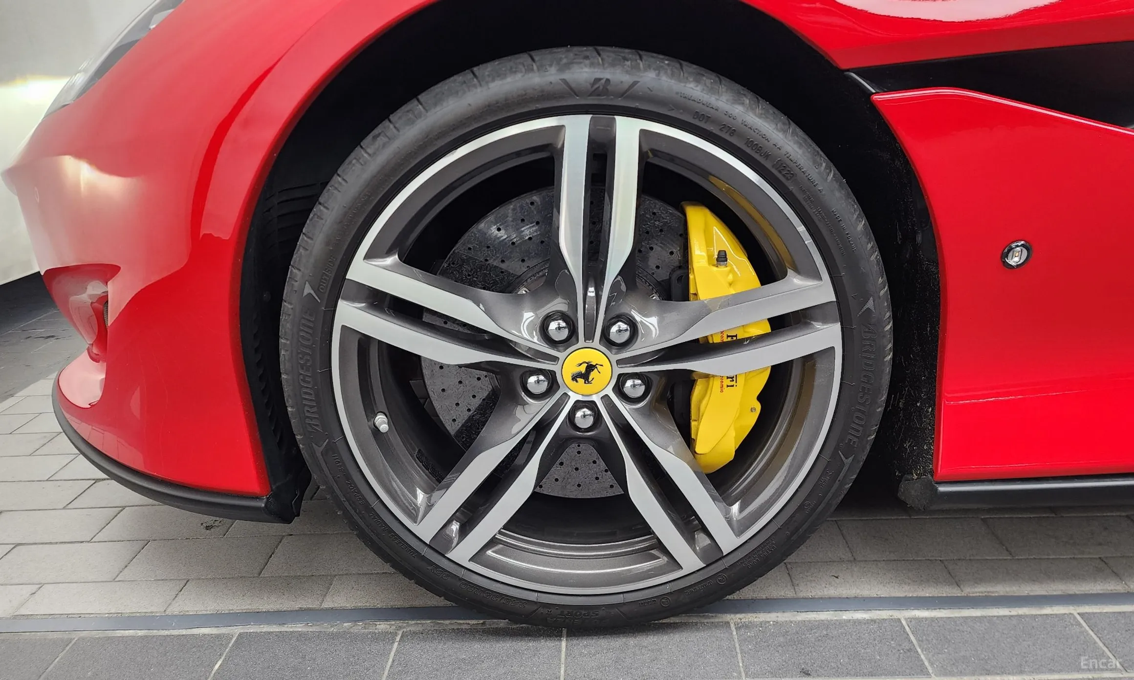 Ferrari Portofino превью 5