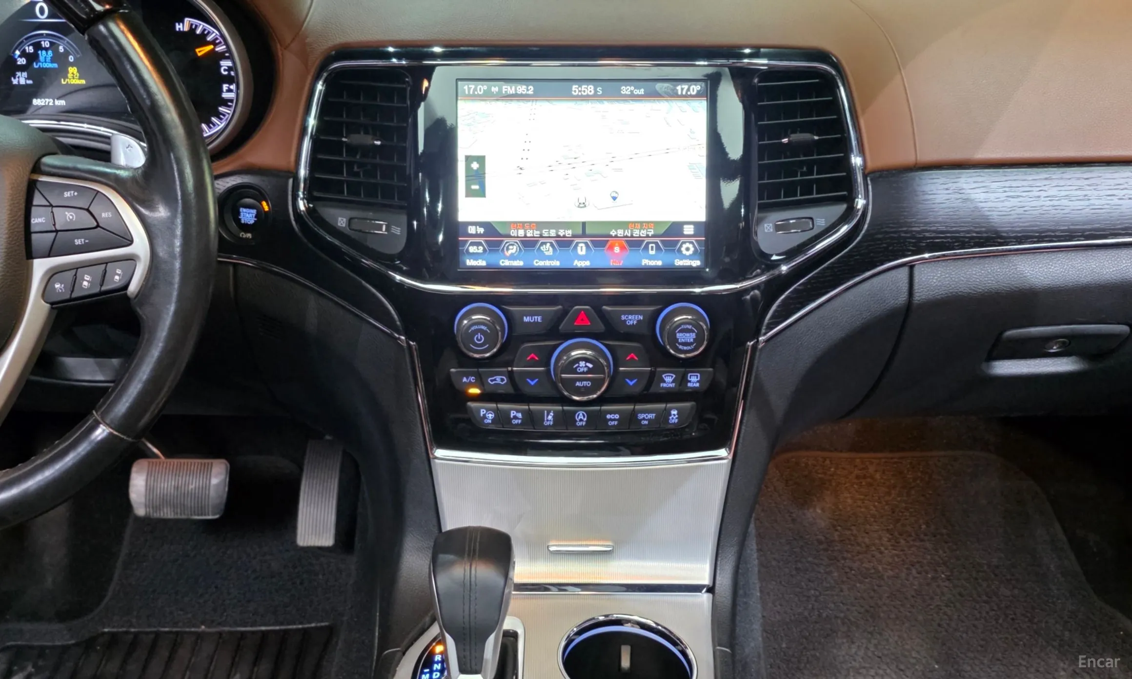 Jeep Grand Cherokee превью 14