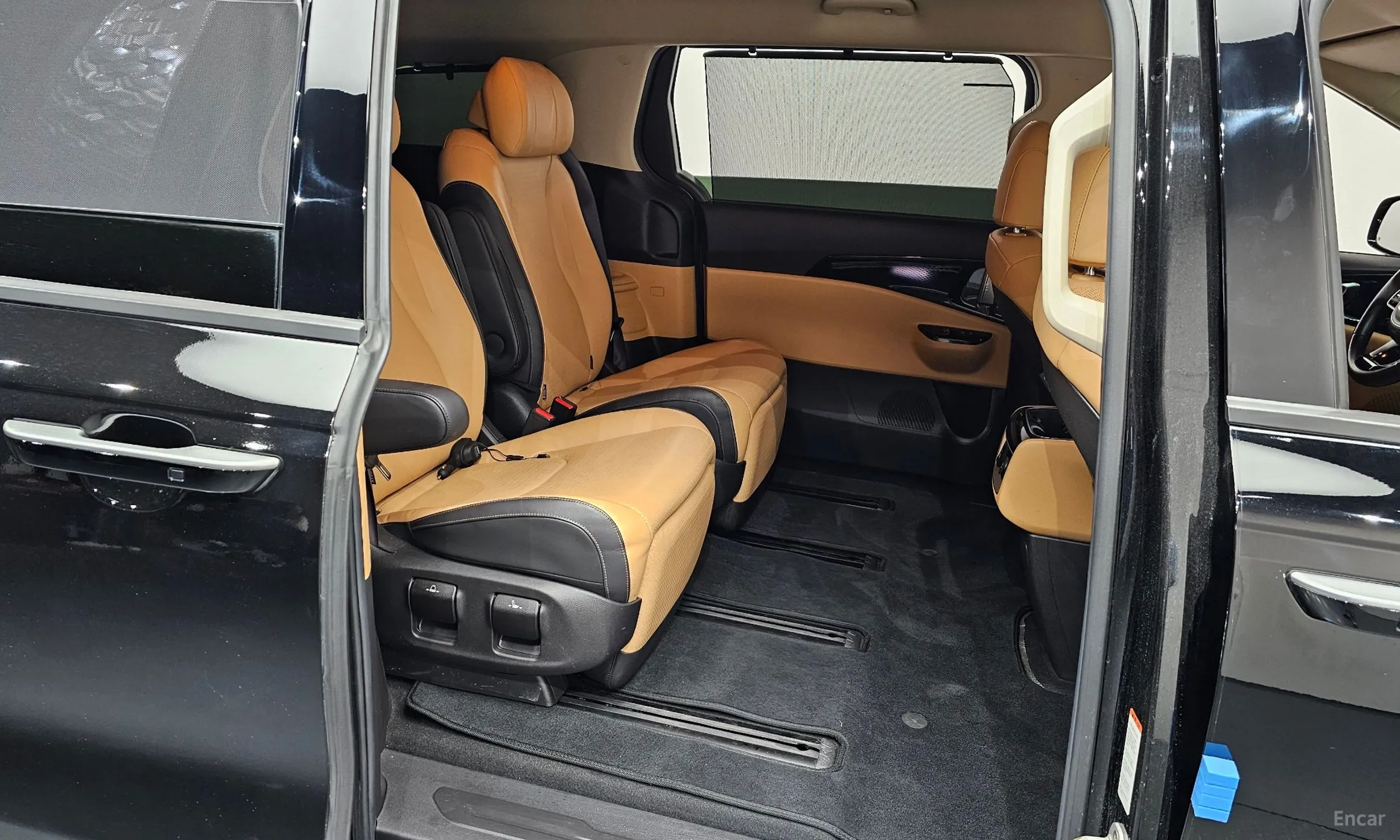 Kia Carnival Gen 4 превью 11