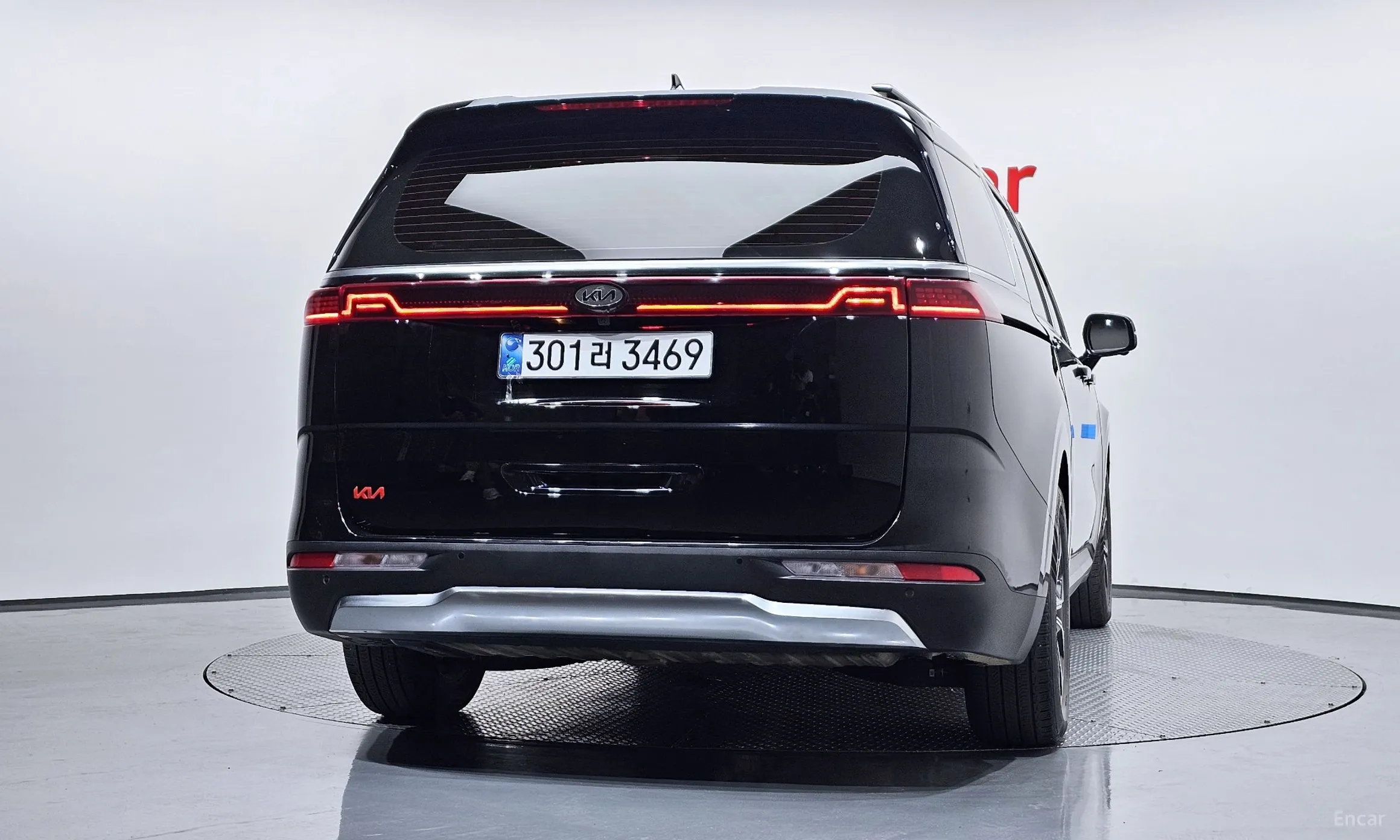 Kia Carnival Gen 4 превью 4