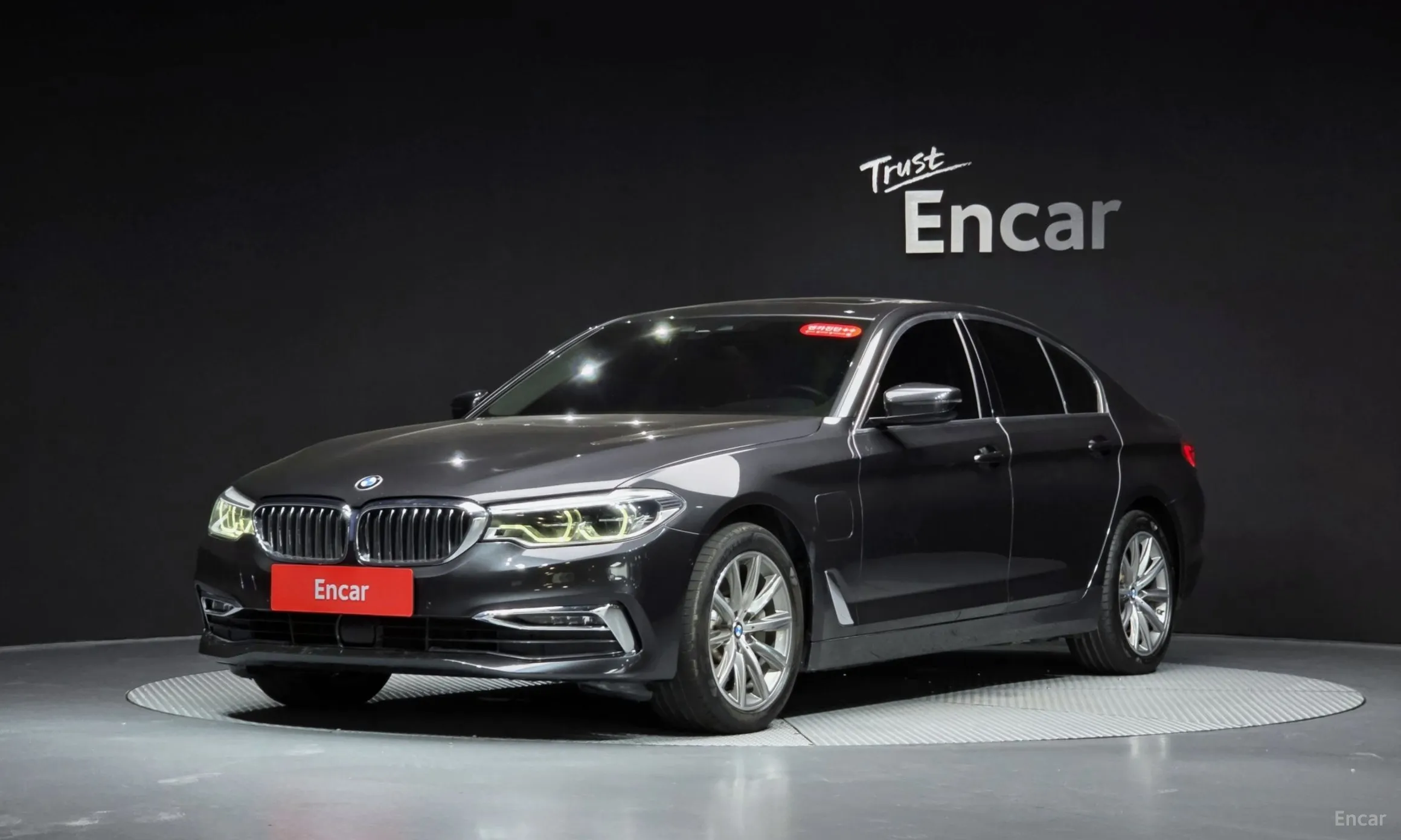 BMW 5 Series (G30)
