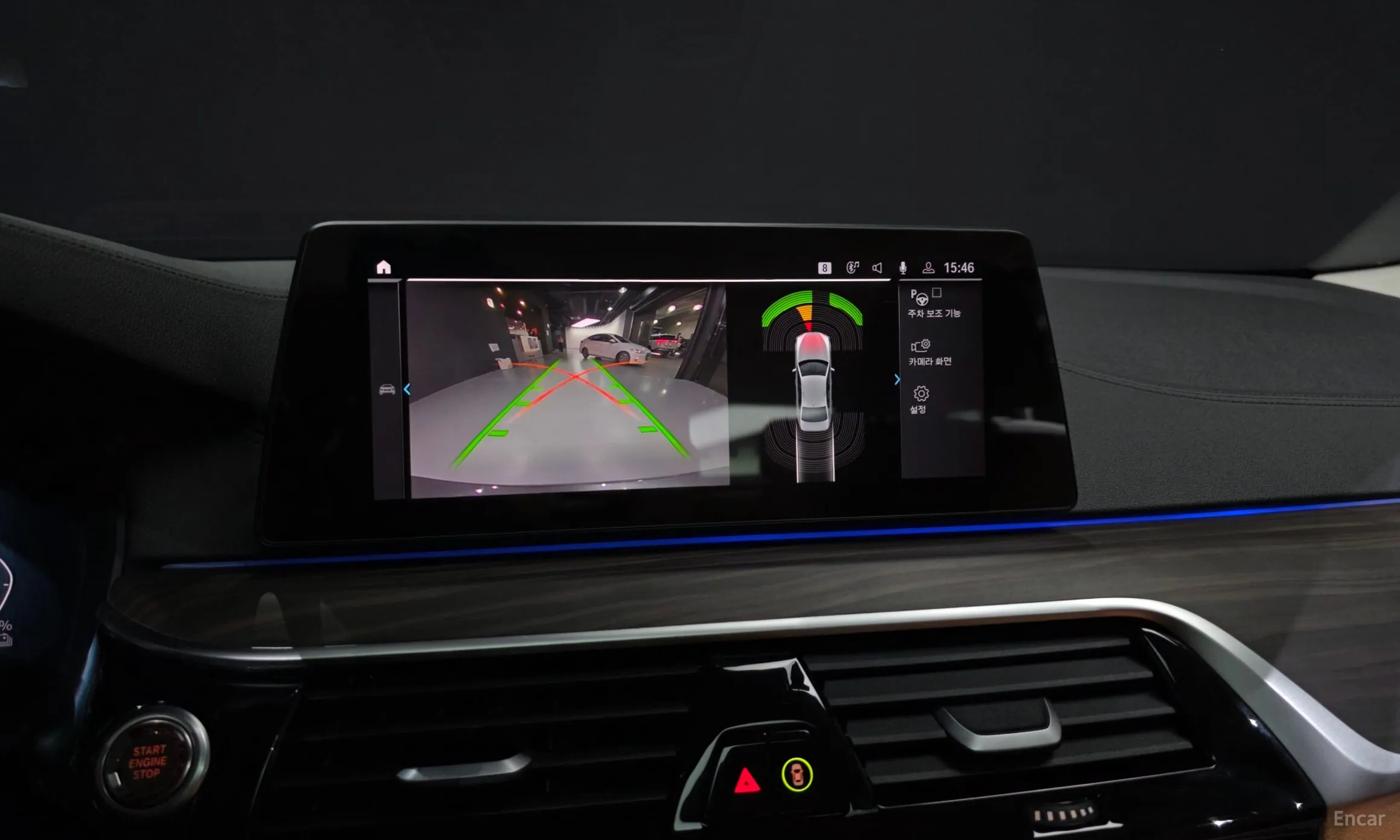 BMW 5 Series (G30) превью 15