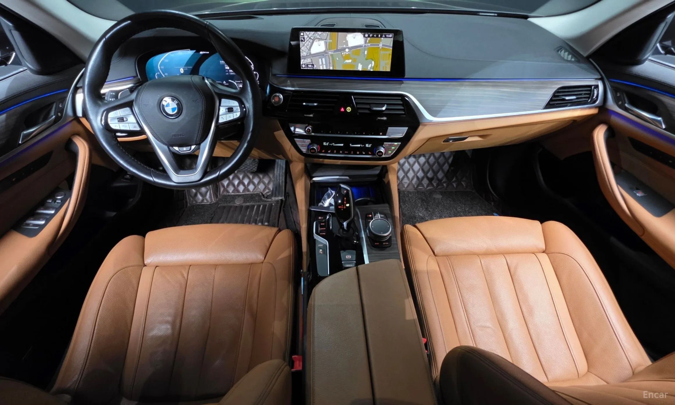 BMW 5 Series (G30) превью 7