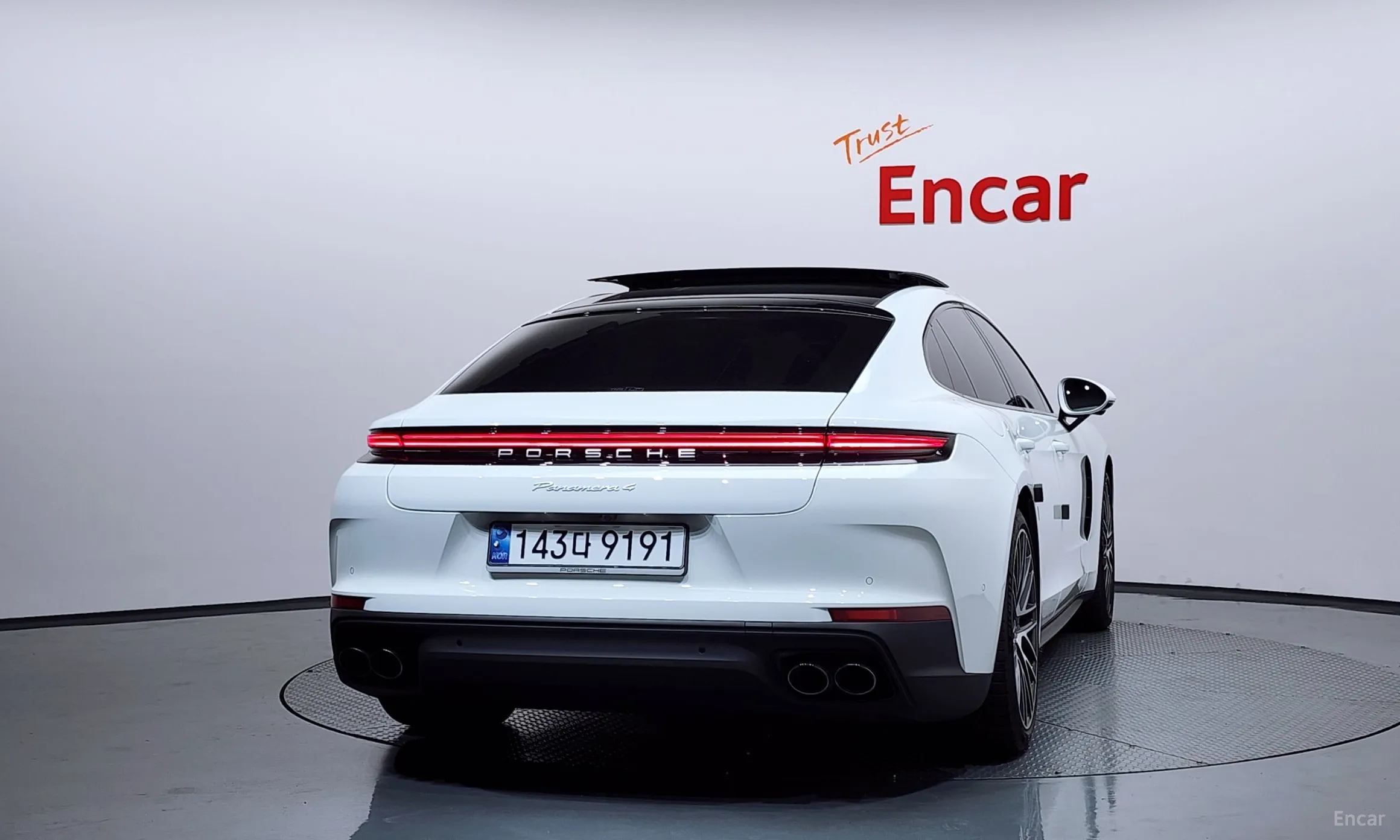 Porsche Panamera (976) превью 4