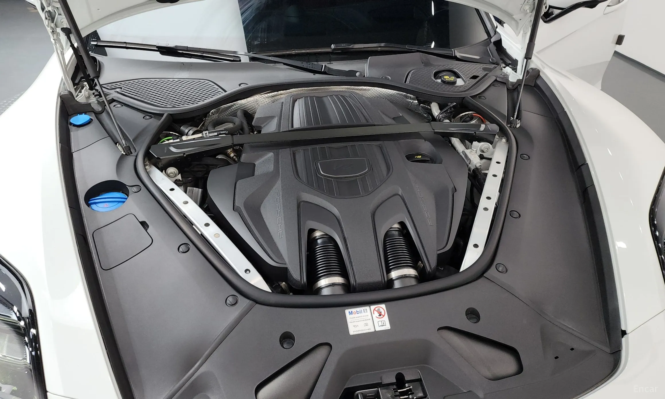 Porsche Panamera (976) превью 6