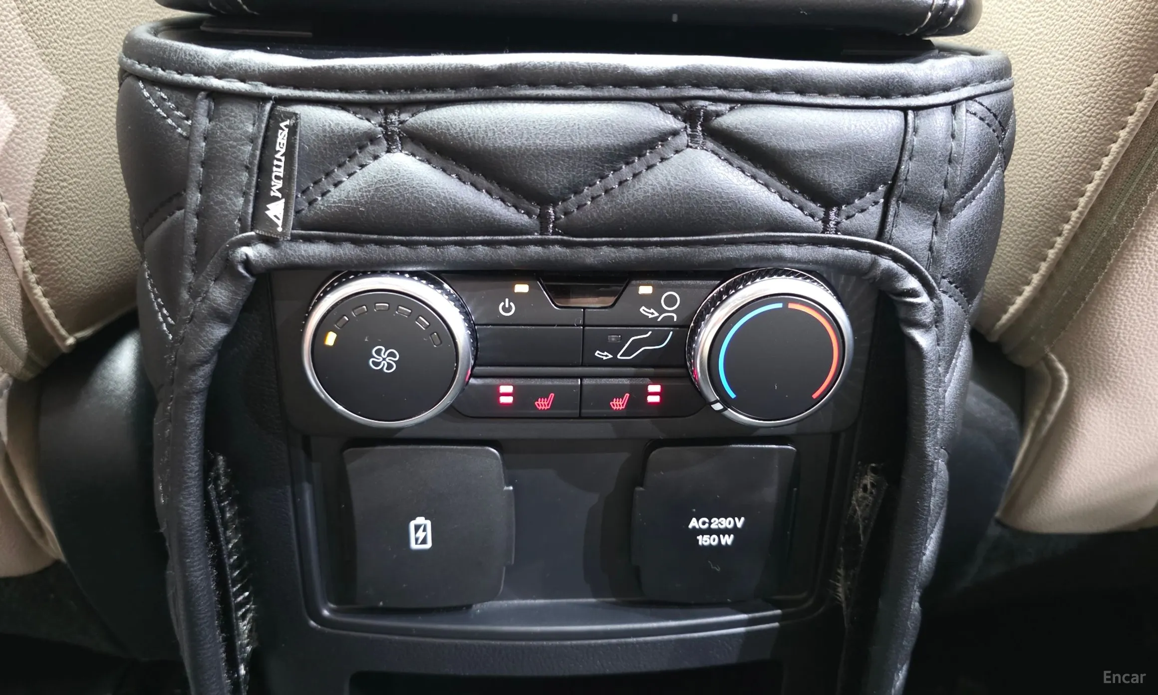 Ford Explorer 6th Generation превью 20