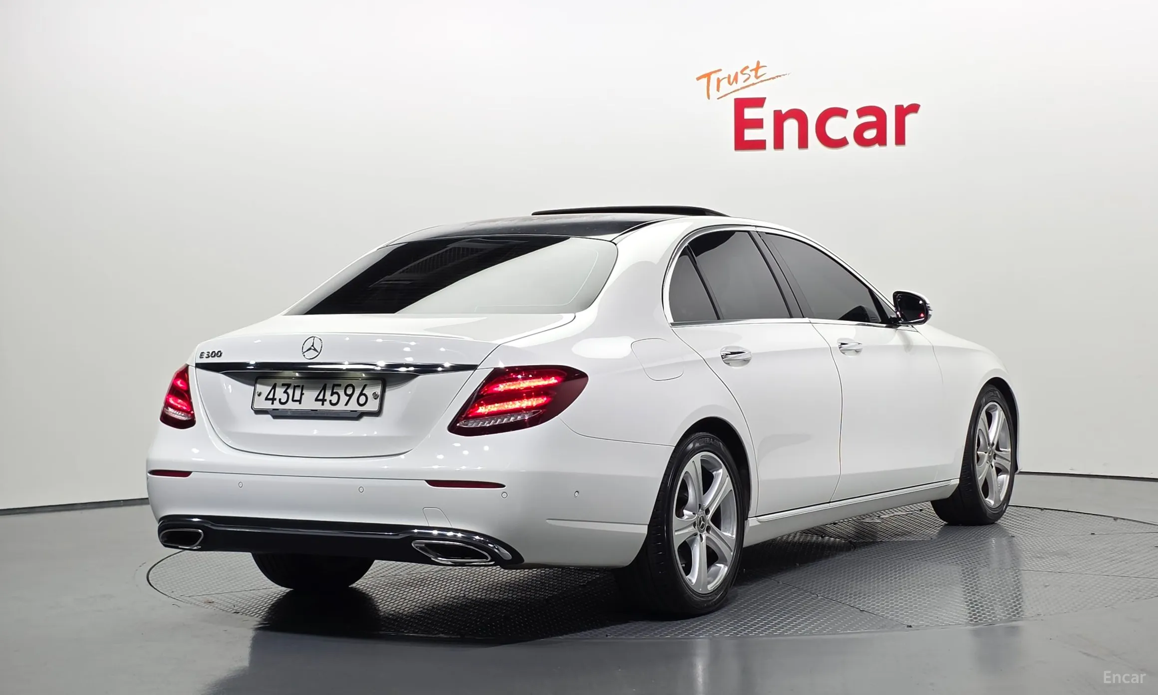 Mercedes Benz E-Class W213 превью 2