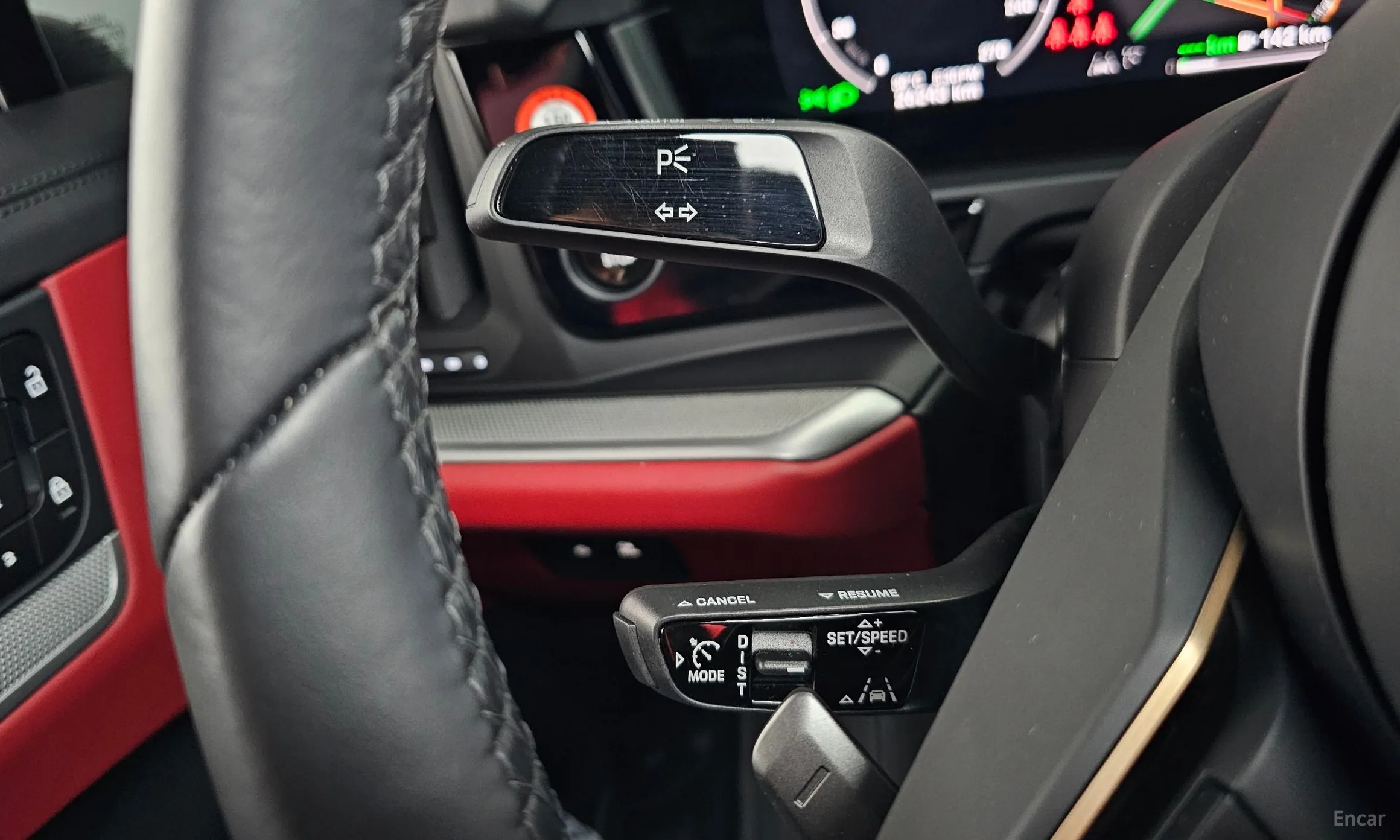 Porsche Cayenne (PO536) превью 16