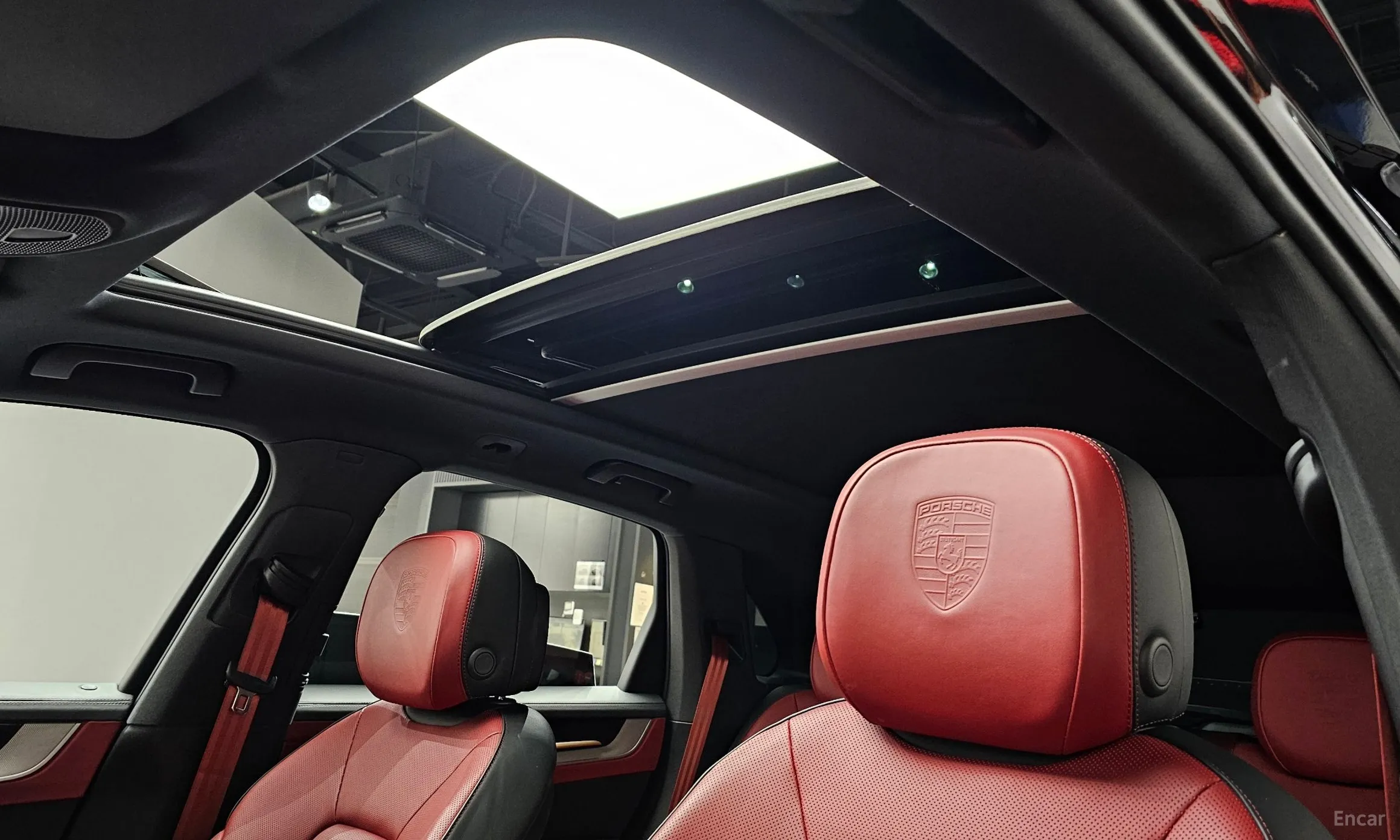 Porsche Cayenne (PO536) превью 18