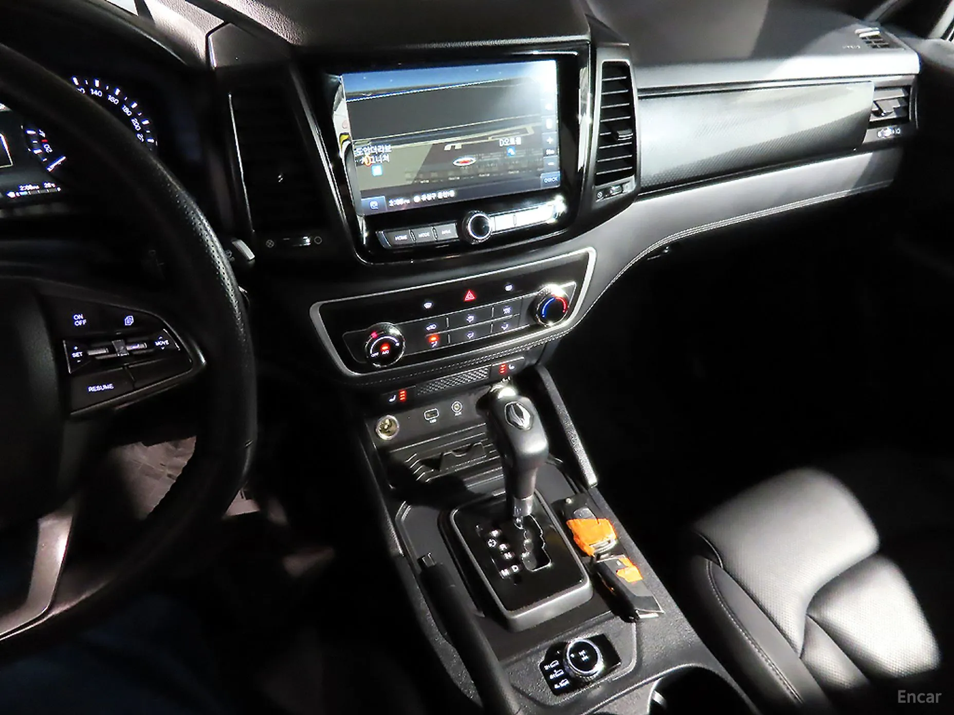 KG Mobility (SsangYong) Rexton Sports превью 18