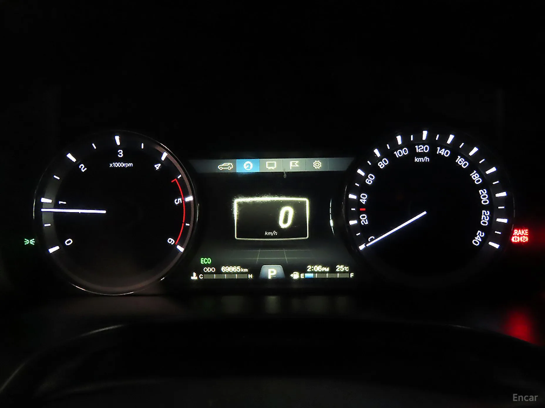 KG Mobility (SsangYong) Rexton Sports превью 8