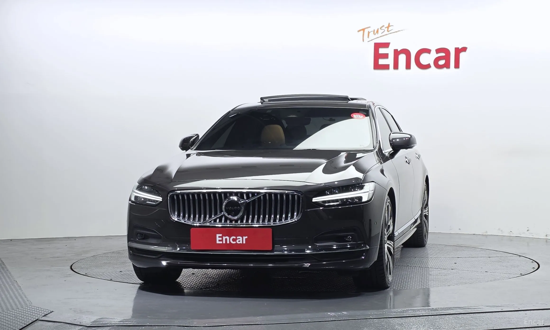 Volvo S90 превью 3