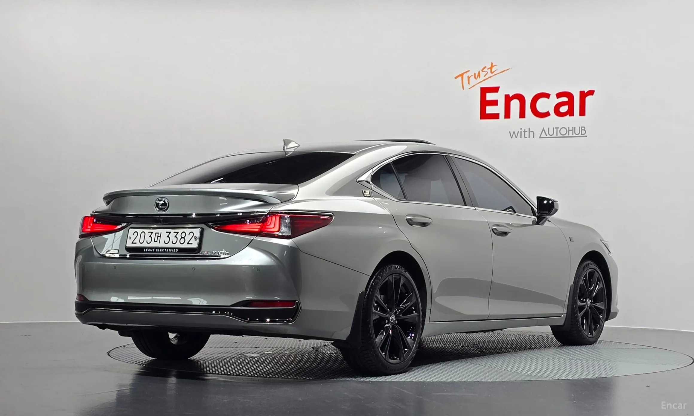 Lexus ES300h 7th Generation превью 2