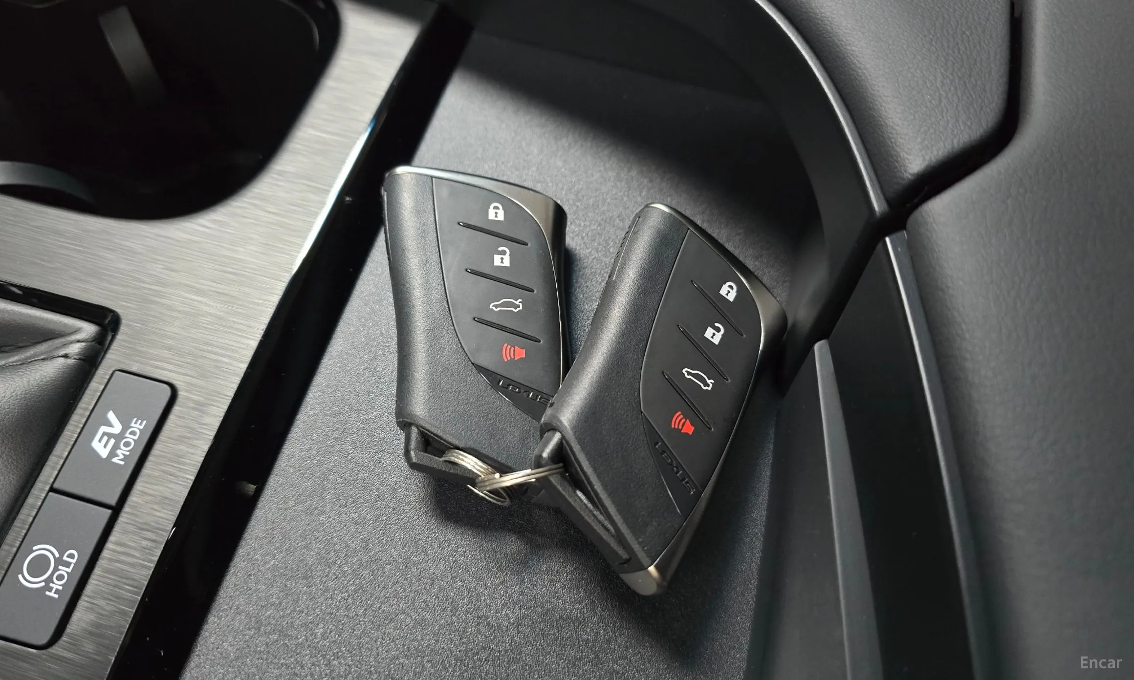 Lexus ES300h 7th Generation превью 16