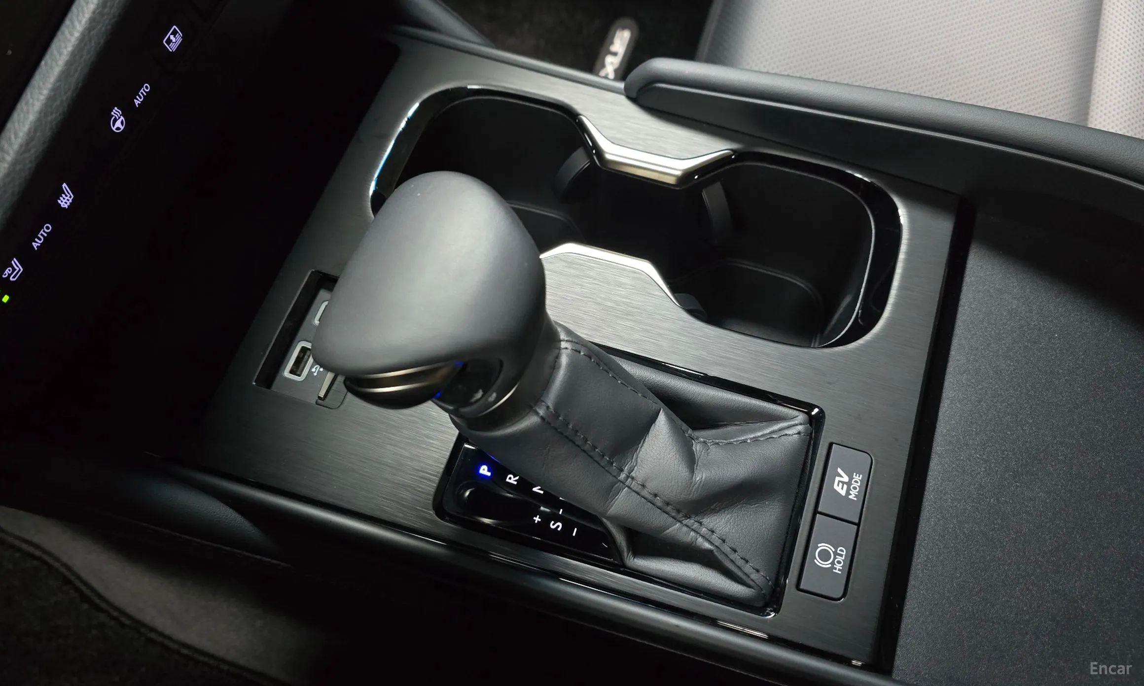 Lexus ES300h 7th Generation превью 9