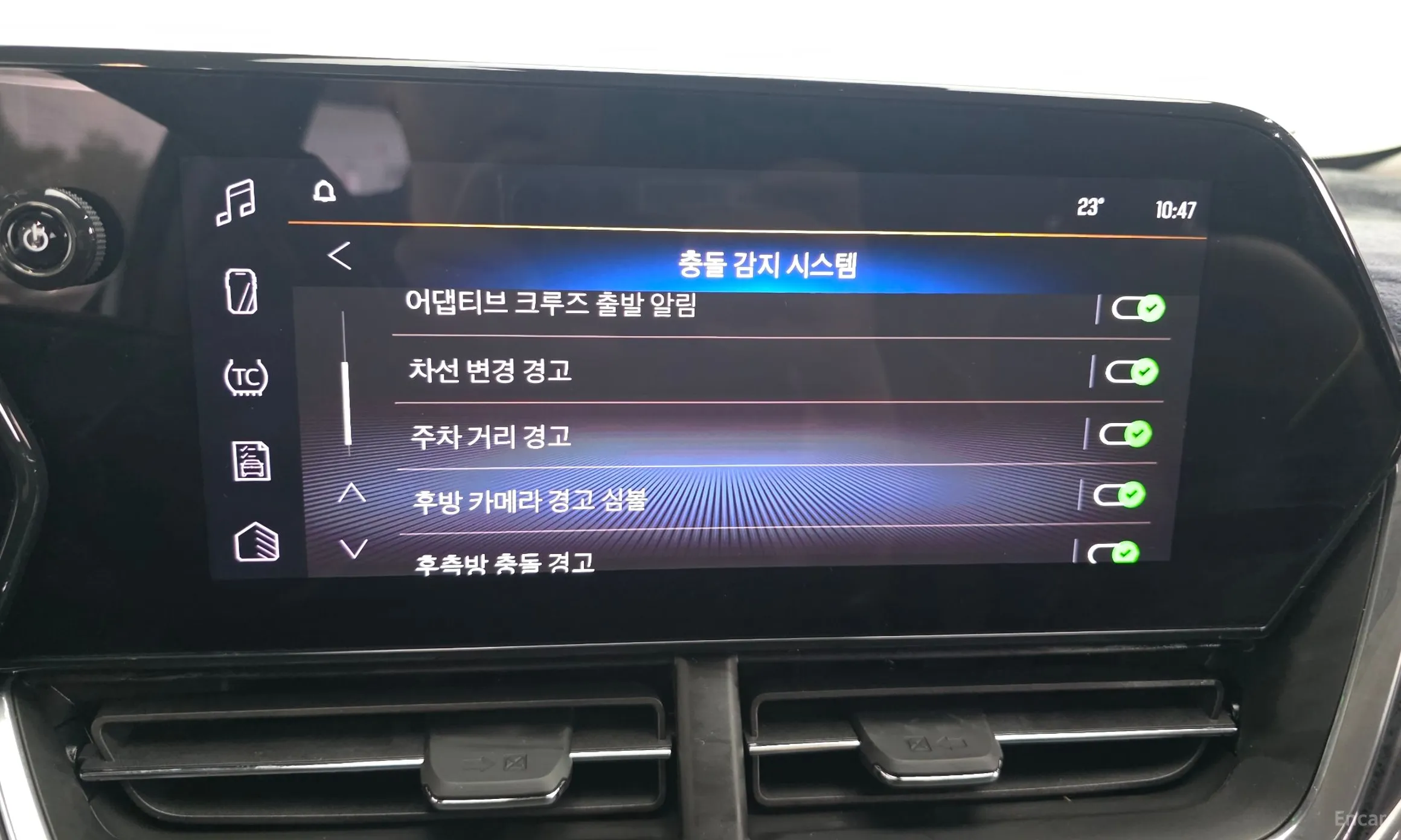 Chevrolet (GM Daewoo) Trax Crossover превью 16